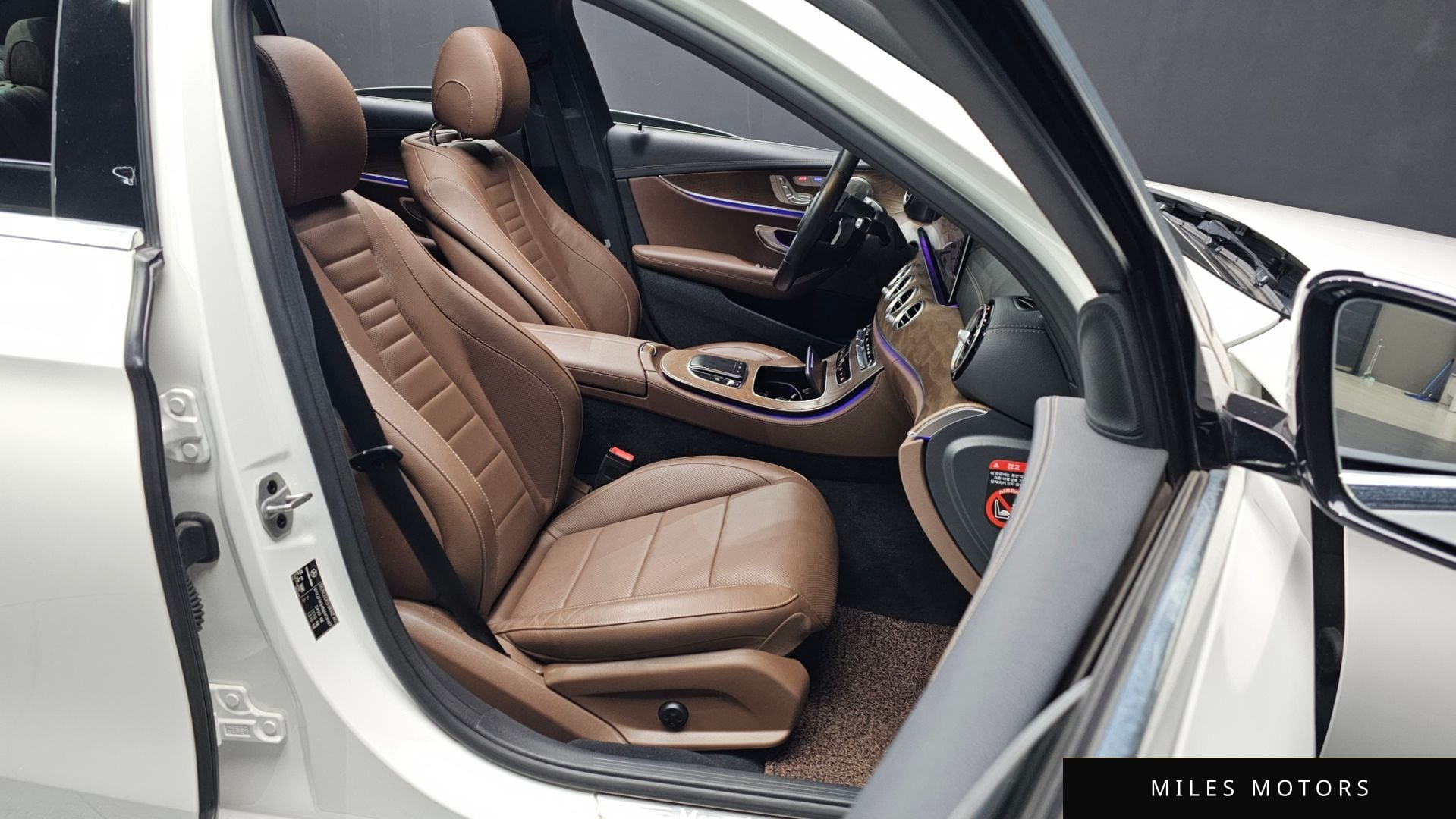 Mercedes-Benz E-Class W213 2021 — миниатюра 11