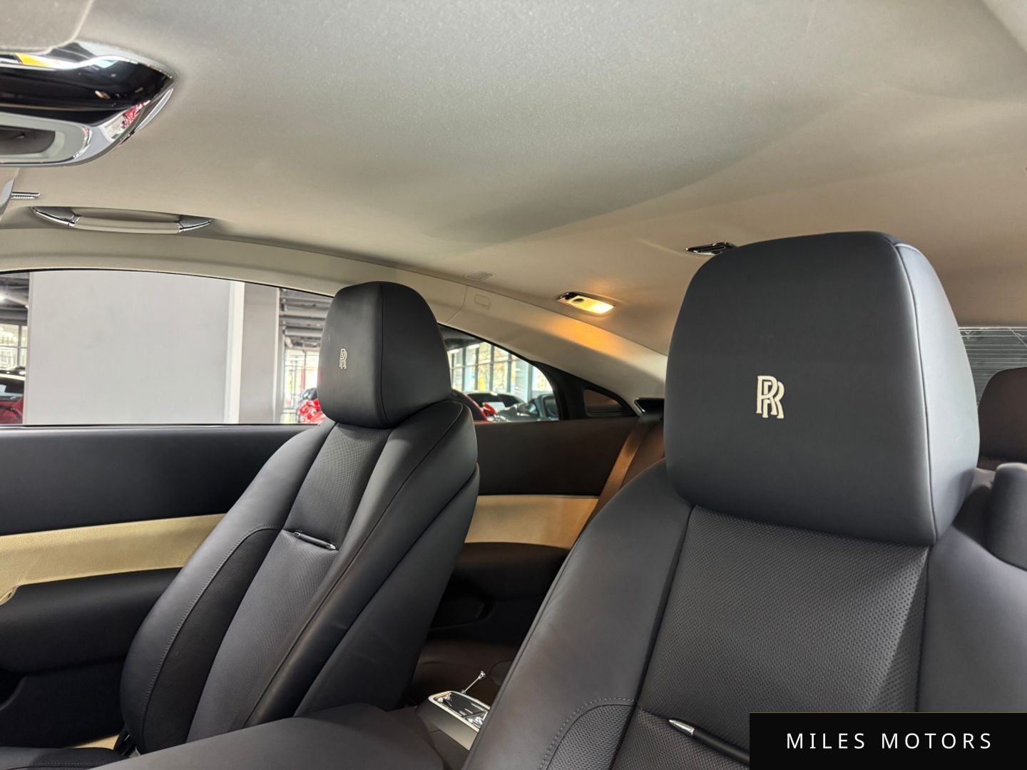 Rolls-Royce Wraith 2016 — миниатюра 11