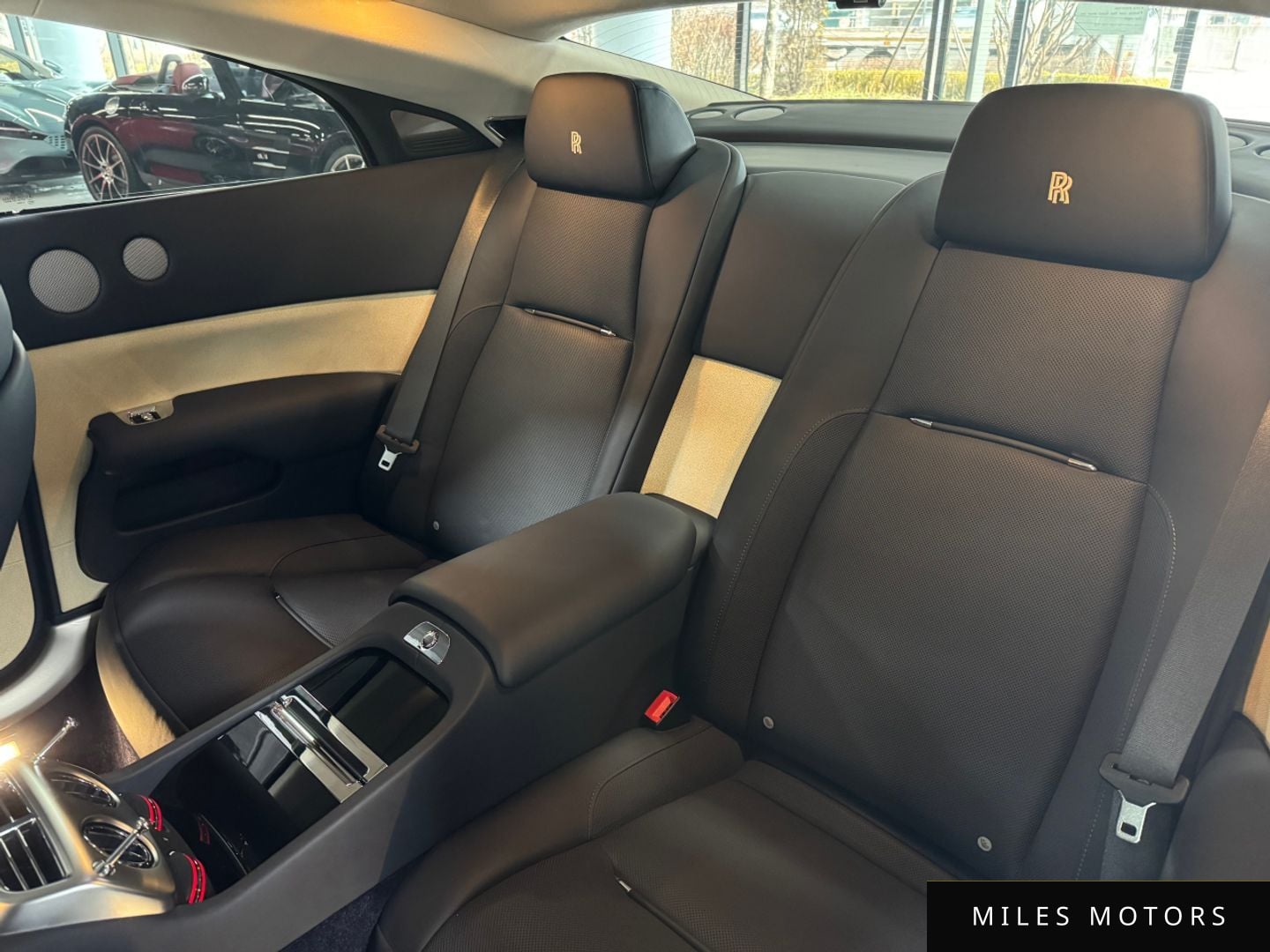 Rolls-Royce Wraith 2016 — миниатюра 12