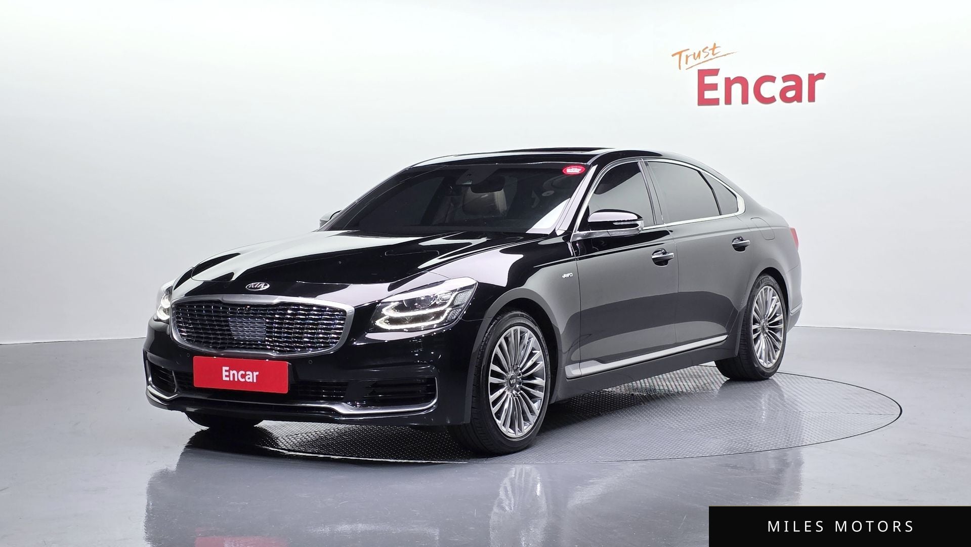 Kia K9 2019 — фото 1 из 12