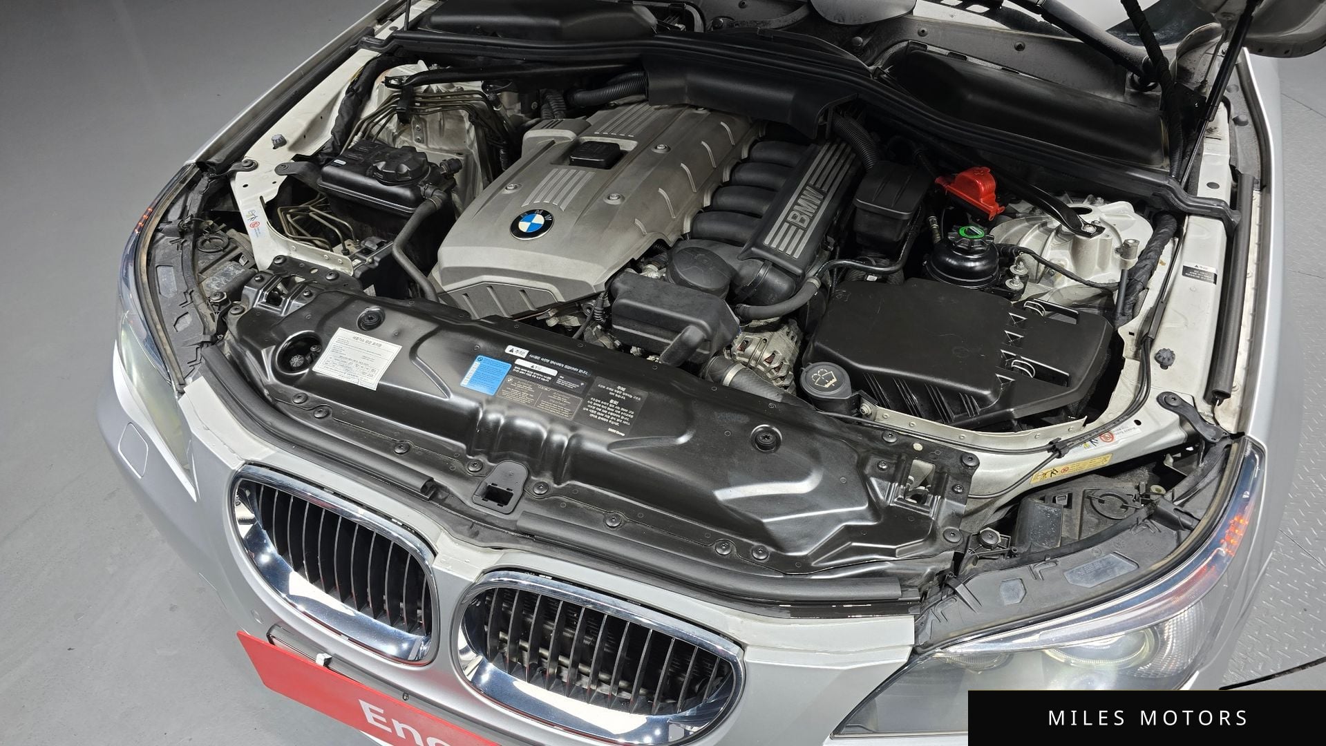BMW 5 Series (E60) 2006 — миниатюра 6