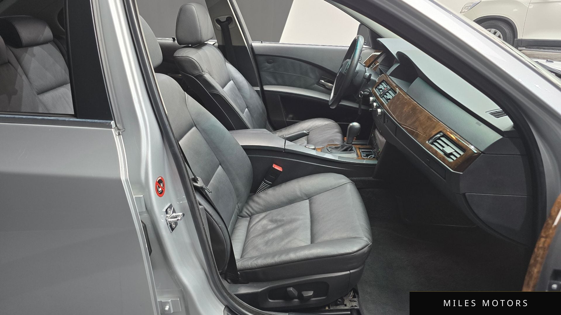 BMW 5 Series (E60) 2006 — миниатюра 10