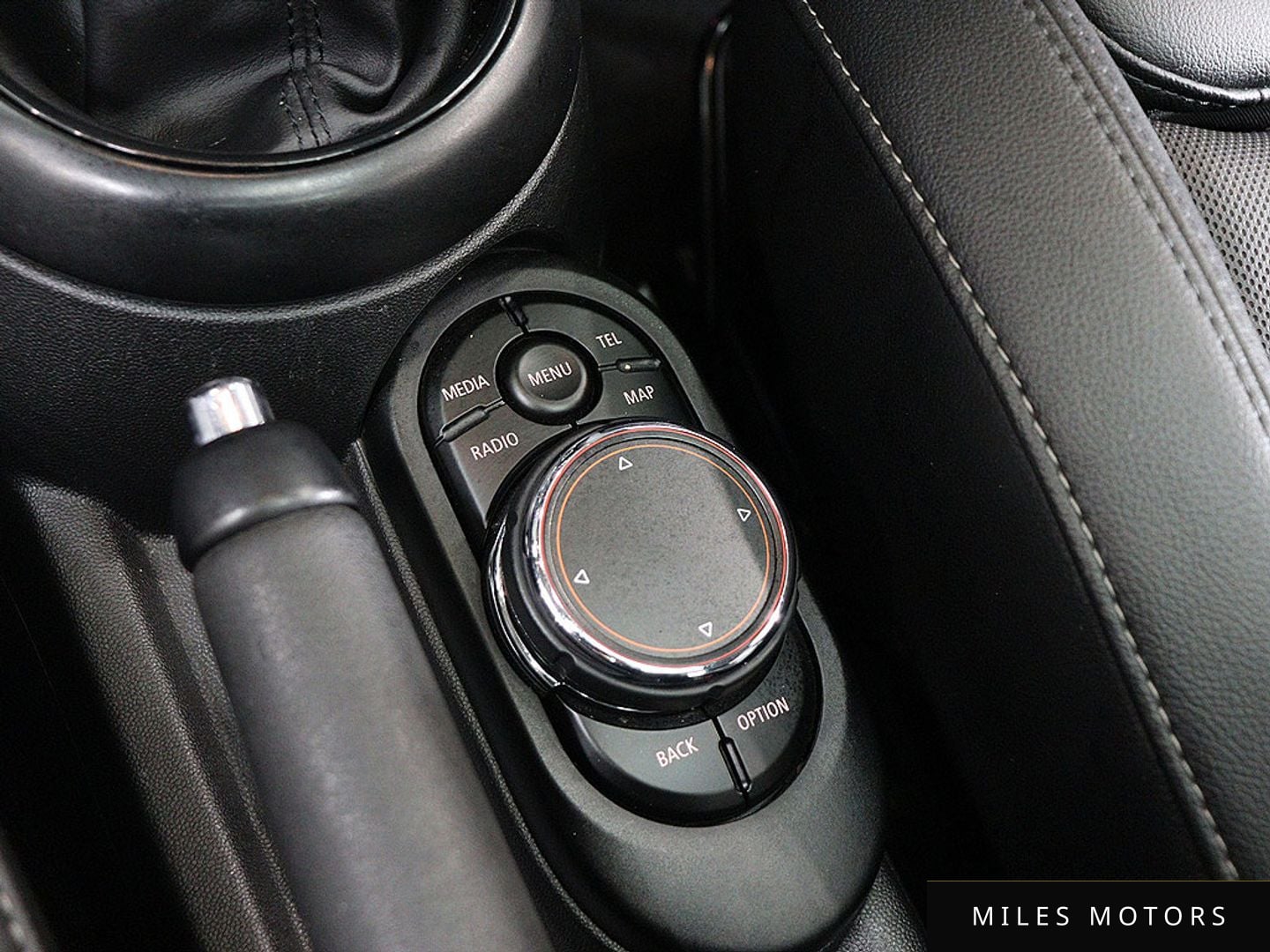 MINI Cooper 2018 — миниатюра 12
