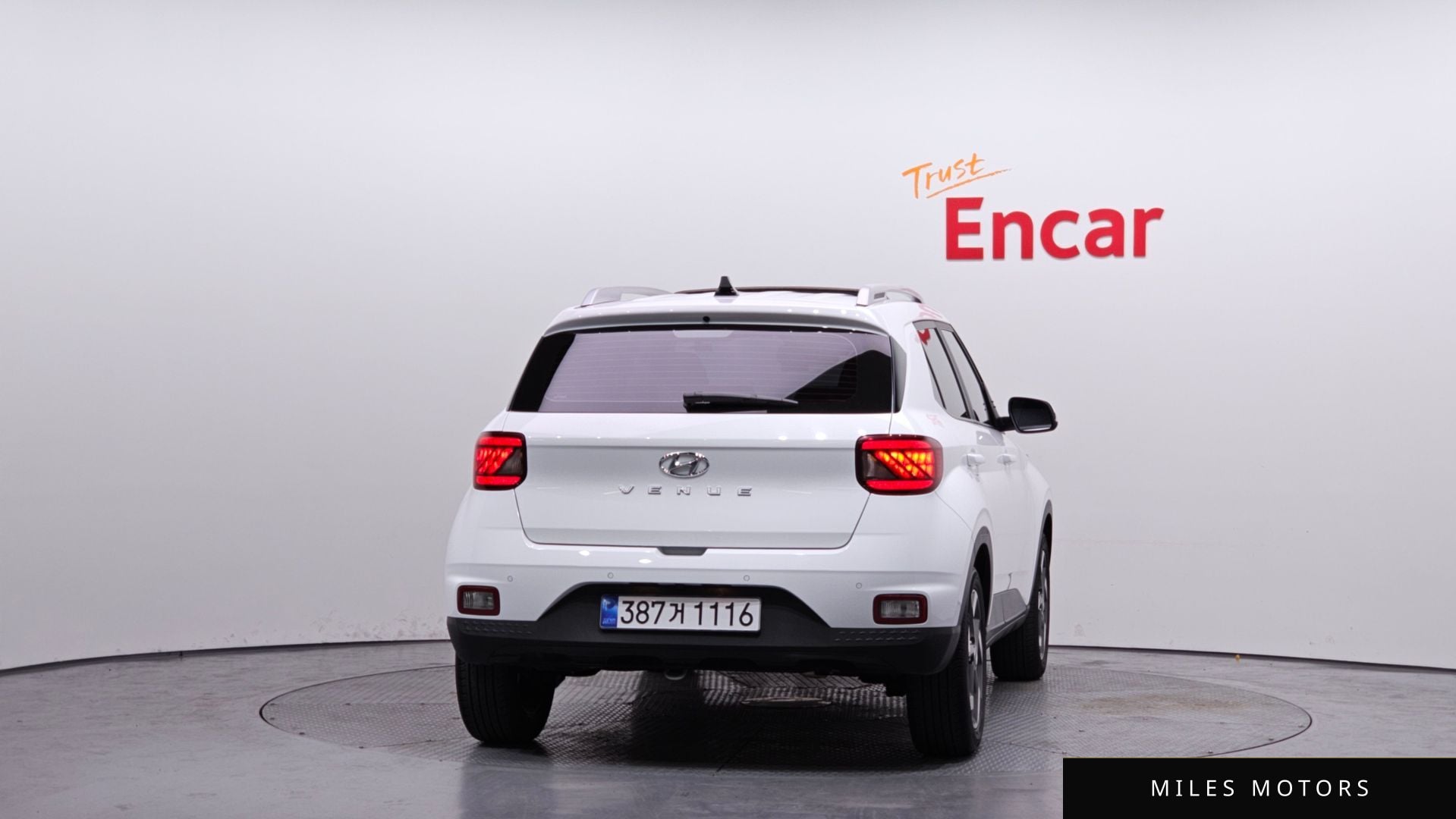 Hyundai Venue 2023 — миниатюра 4