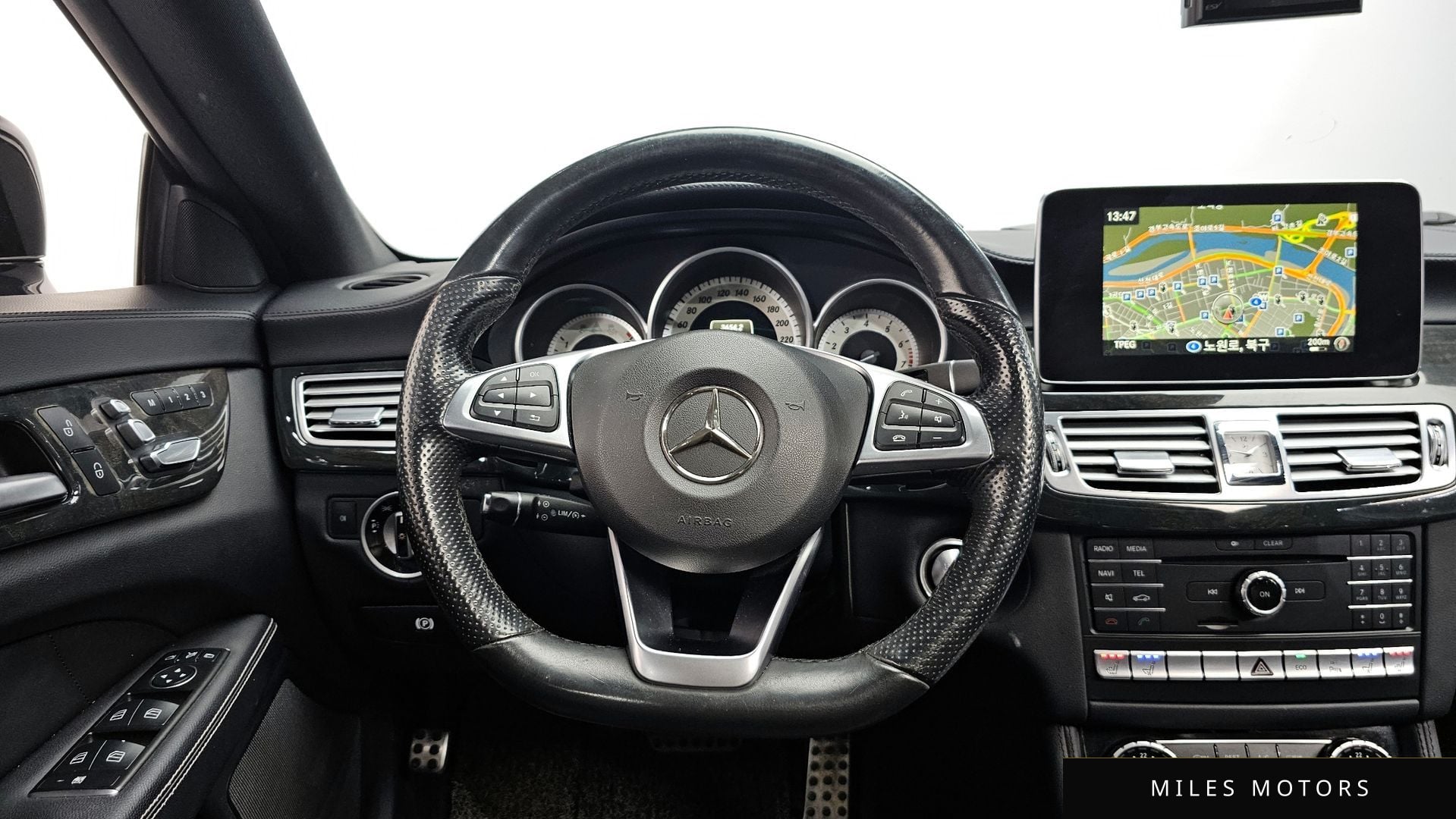 Mercedes-Benz CLS-Class W218 2016 — миниатюра 13