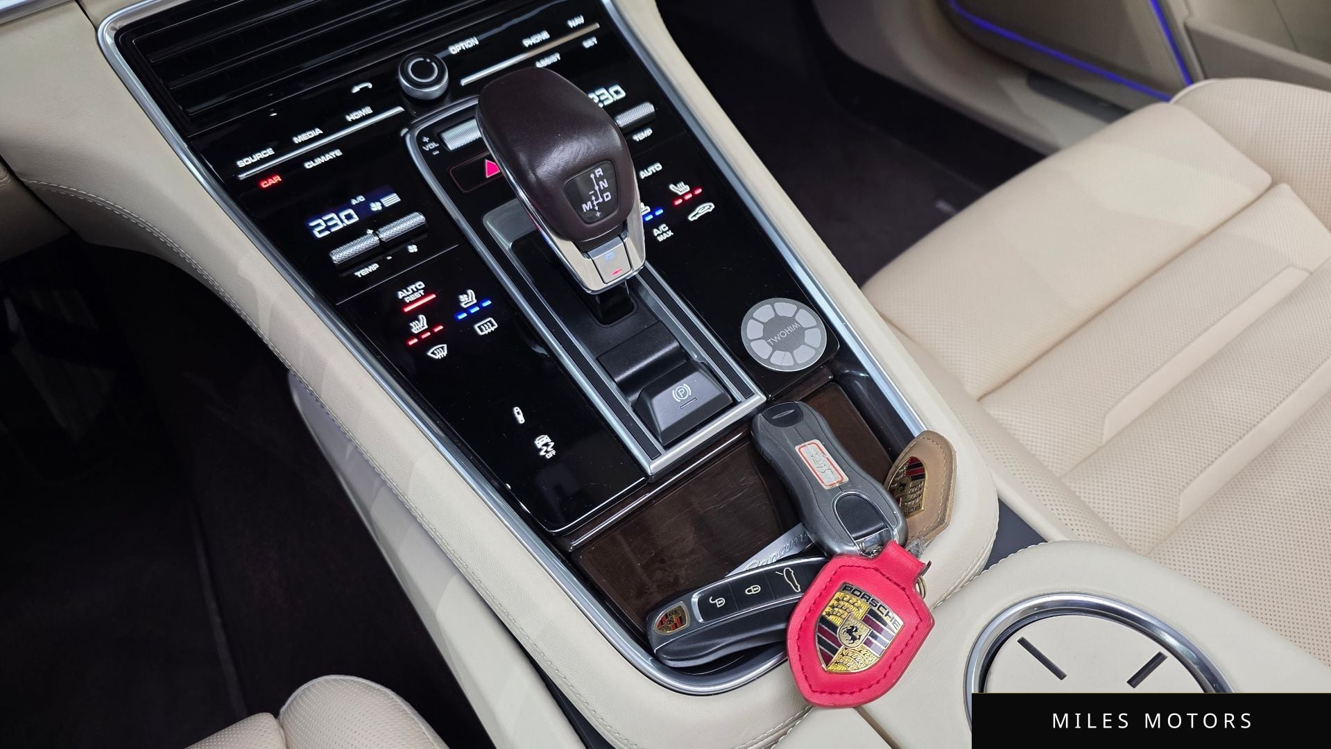 Porsche Panamera 2018 — миниатюра 9