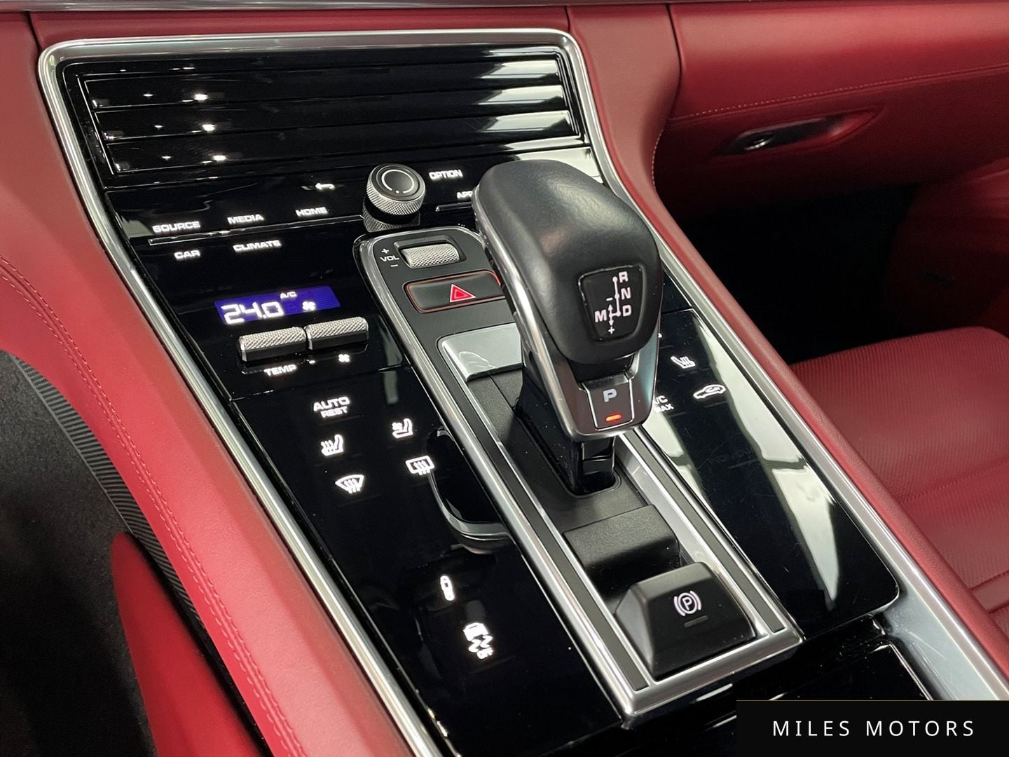 Porsche 파나메라 (971) 2021 — миниатюра 9