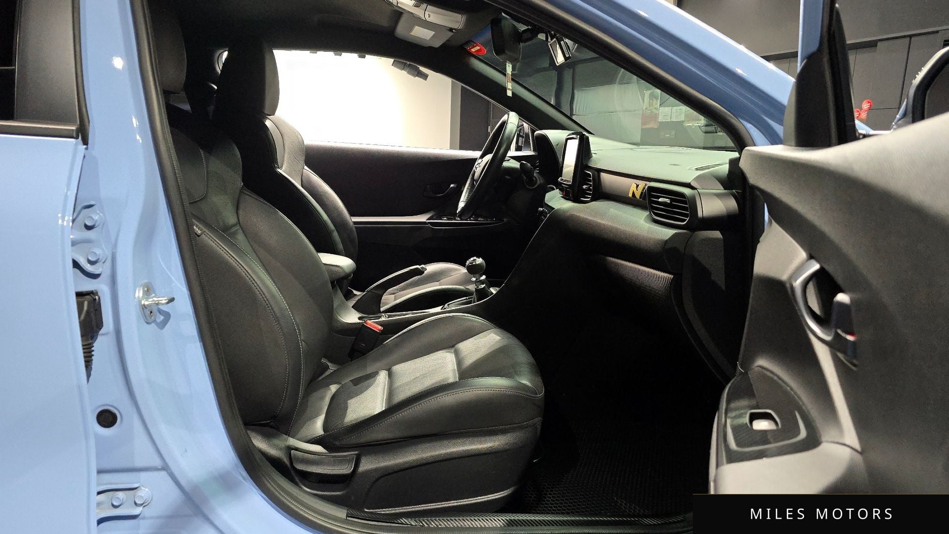 Hyundai Veloster 2019 — миниатюра 11