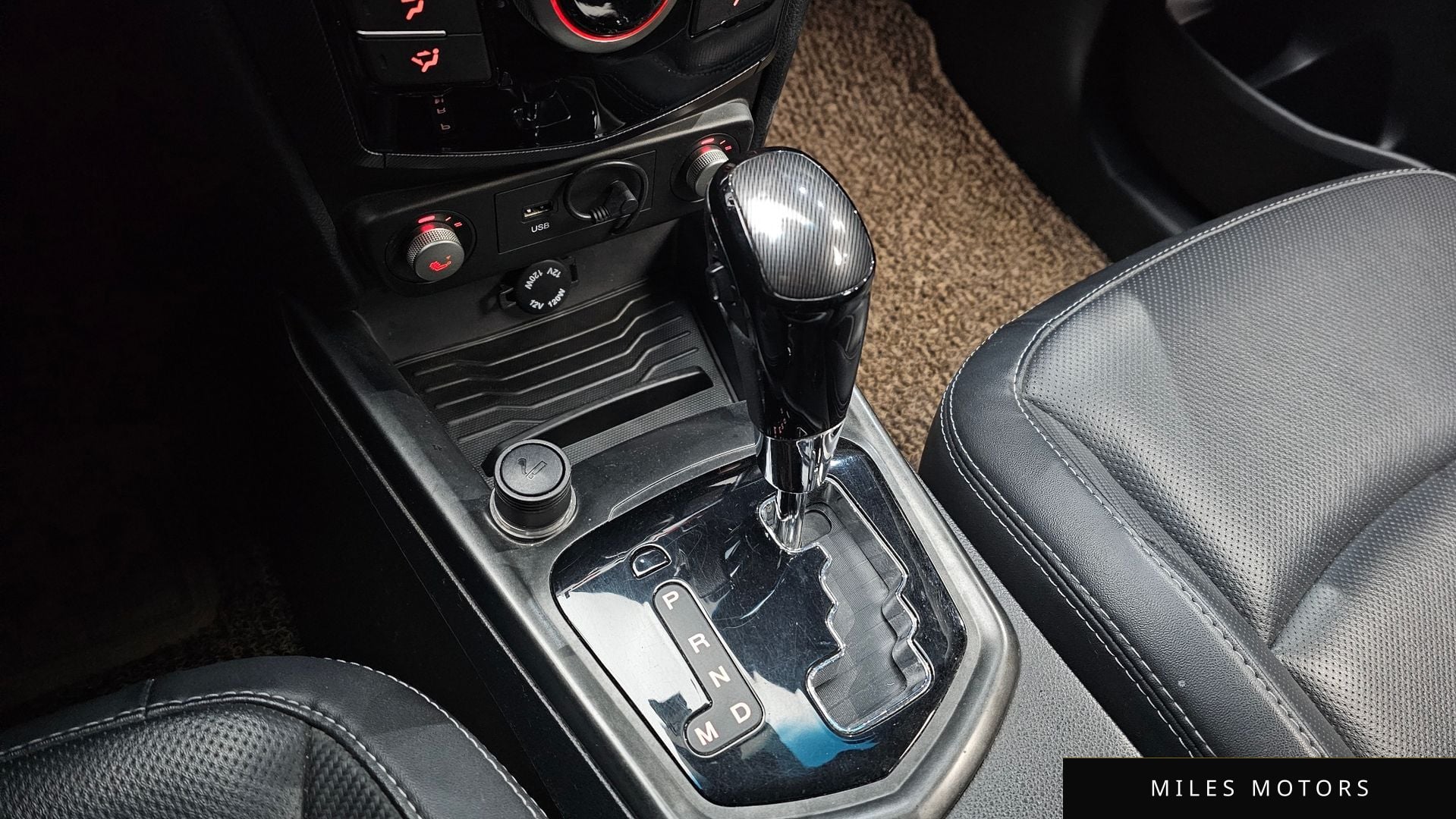 KG Mobility Tivoli 2017 — миниатюра 9