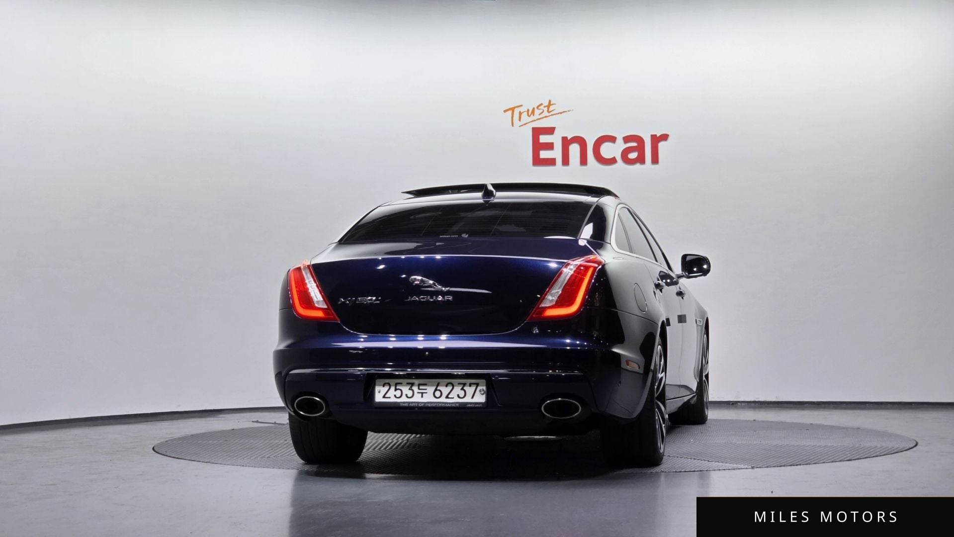 Jaguar All New XJ 2019 — миниатюра 4