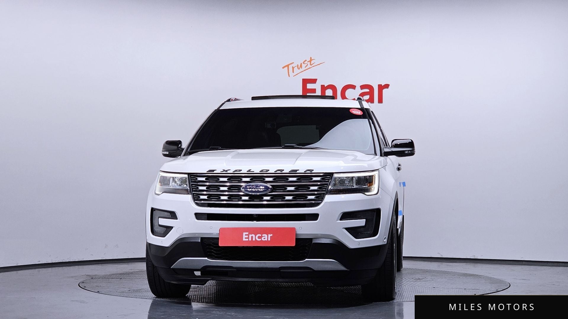 Ford Explorer 2016 — миниатюра 3