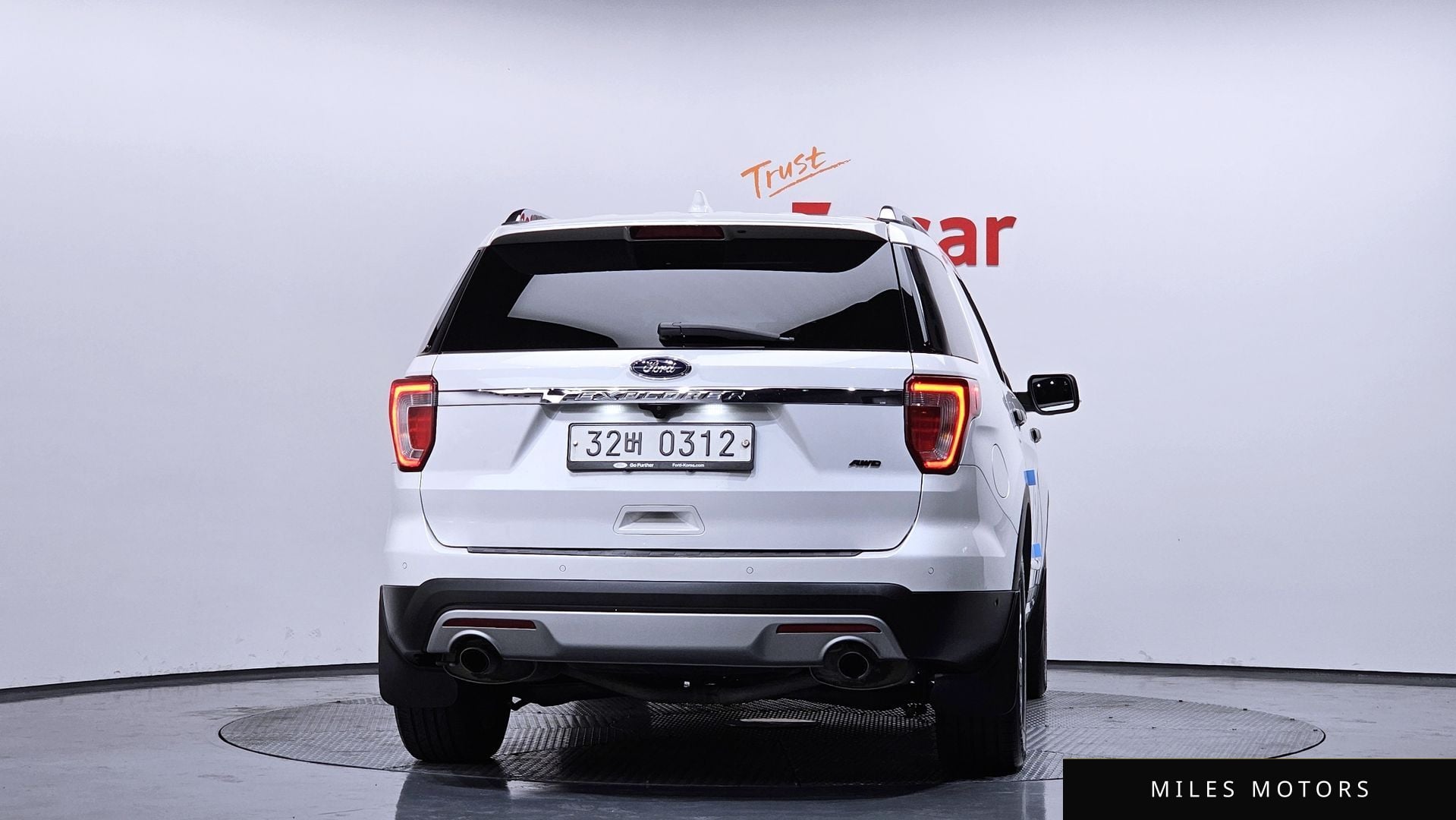 Ford Explorer 2016 — миниатюра 4