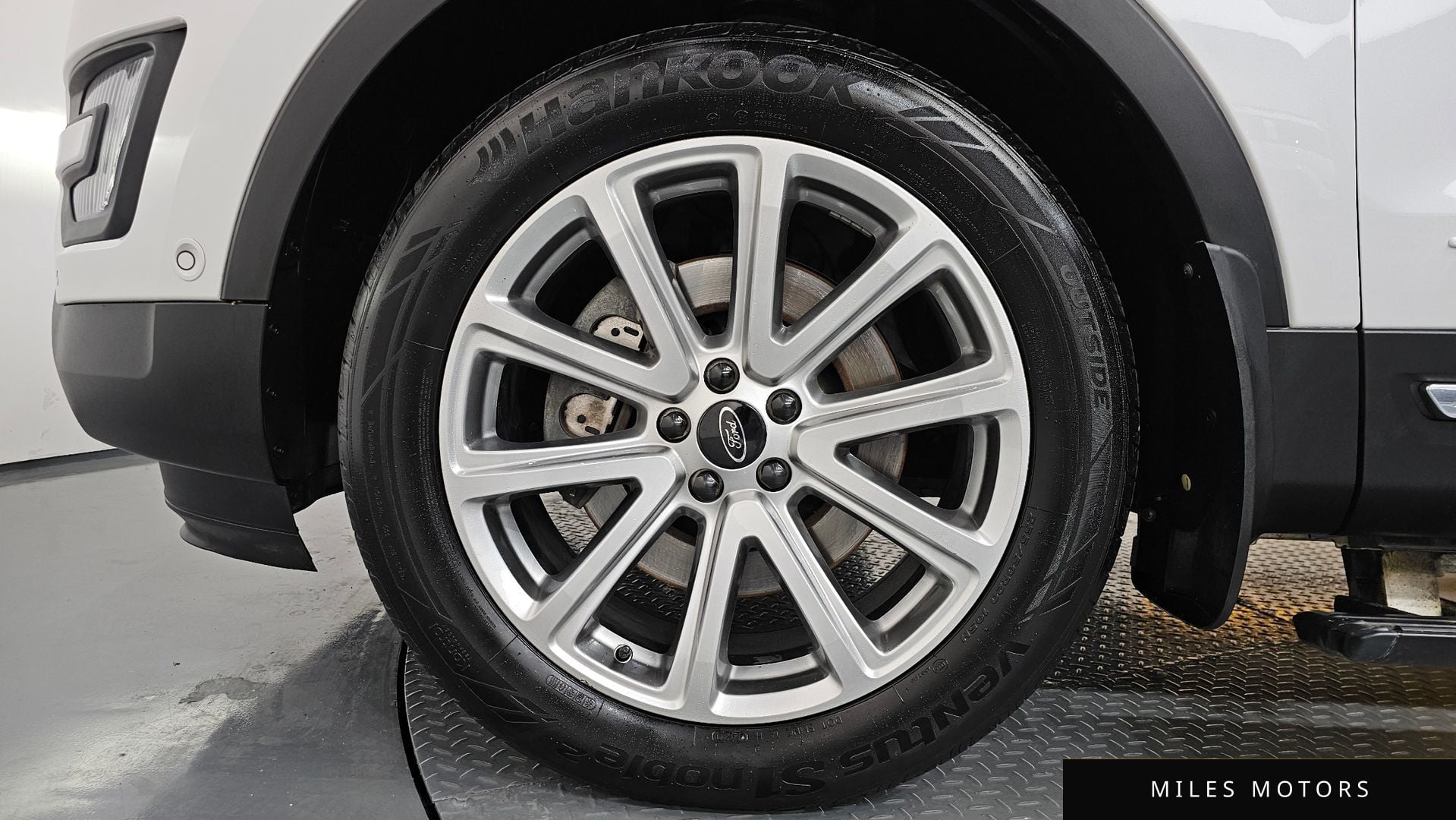 Ford Explorer 2016 — миниатюра 5