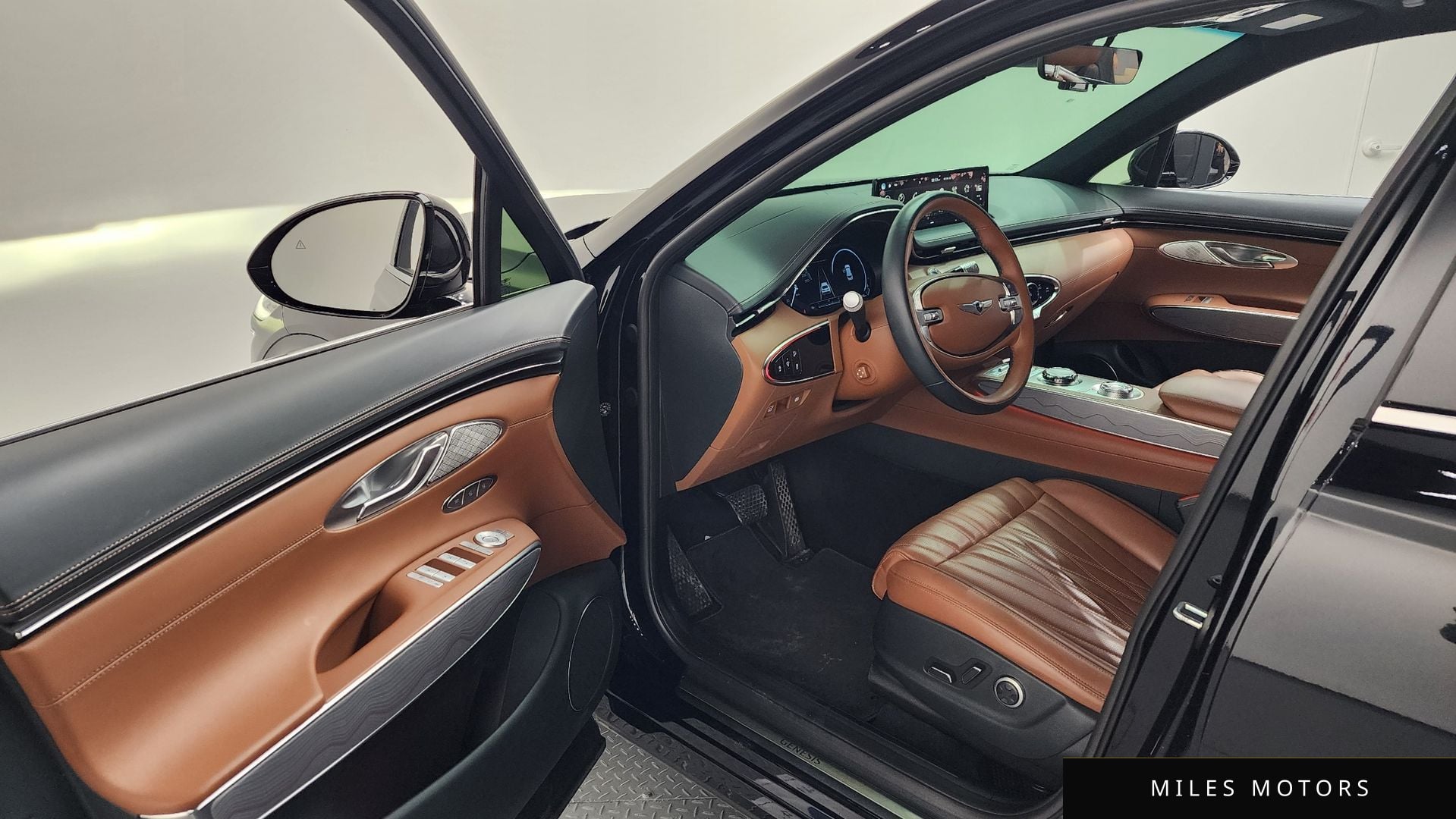 Genesis GV70 2023 — миниатюра 10