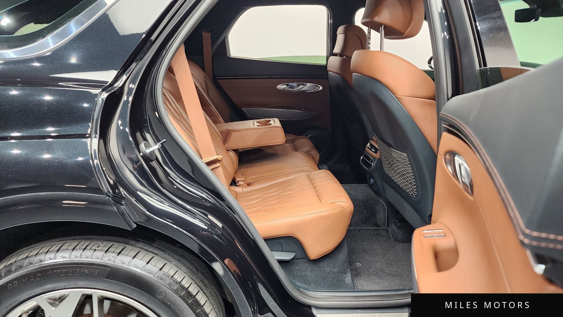 Genesis GV70 2023 — миниатюра 12