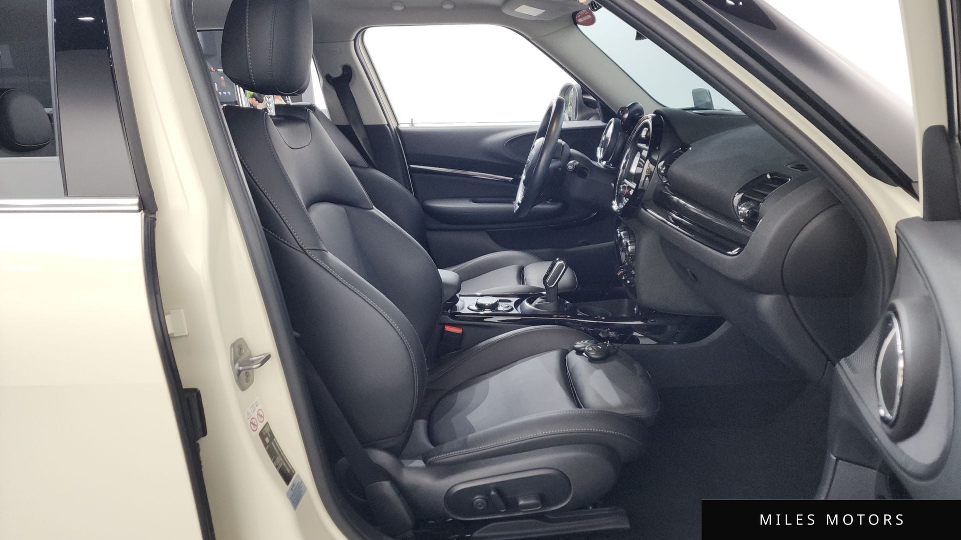 MINI Clubman 2019 — миниатюра 11