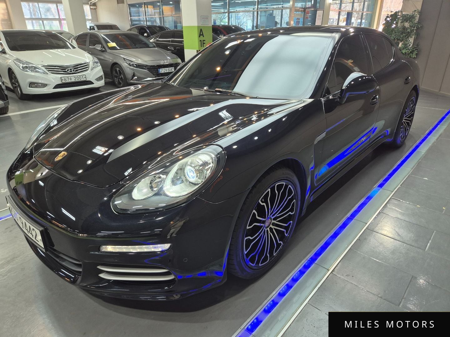 Porsche 파나메라 2016 — миниатюра 3