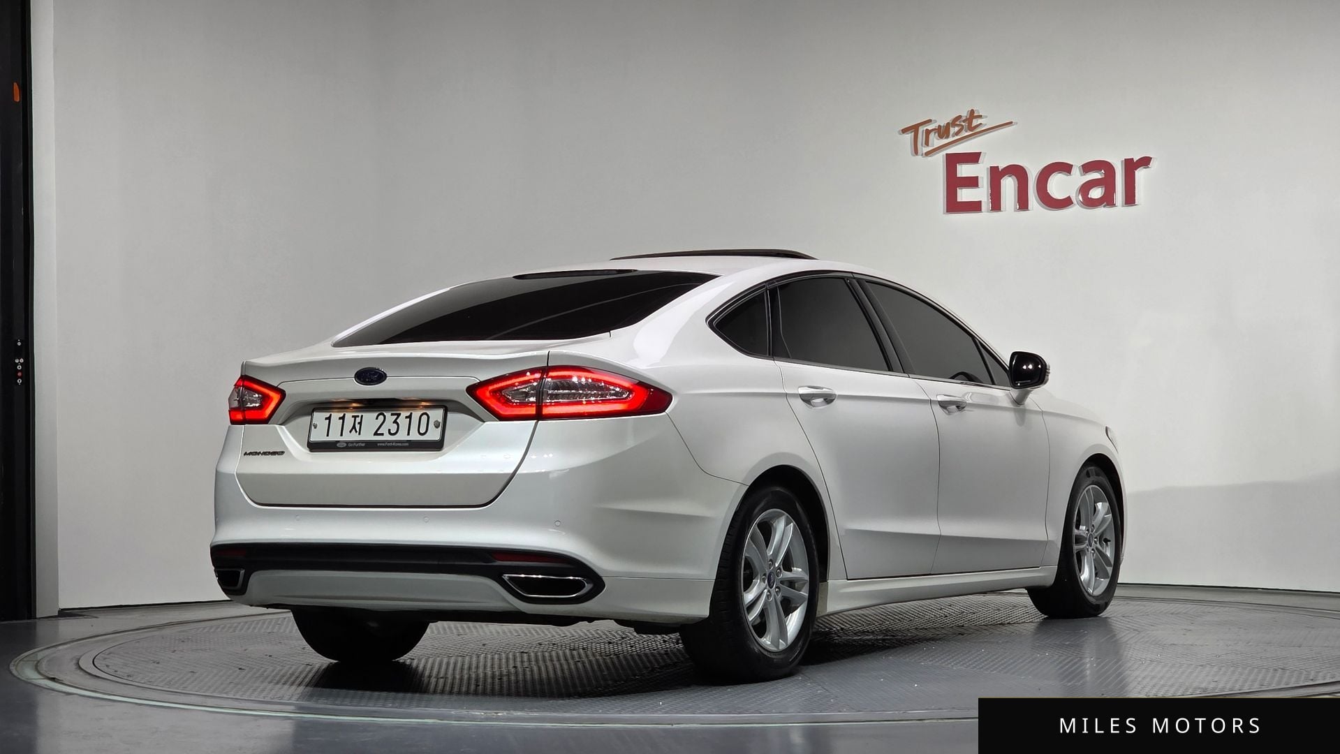Ford Mondeo 2015 — миниатюра 2