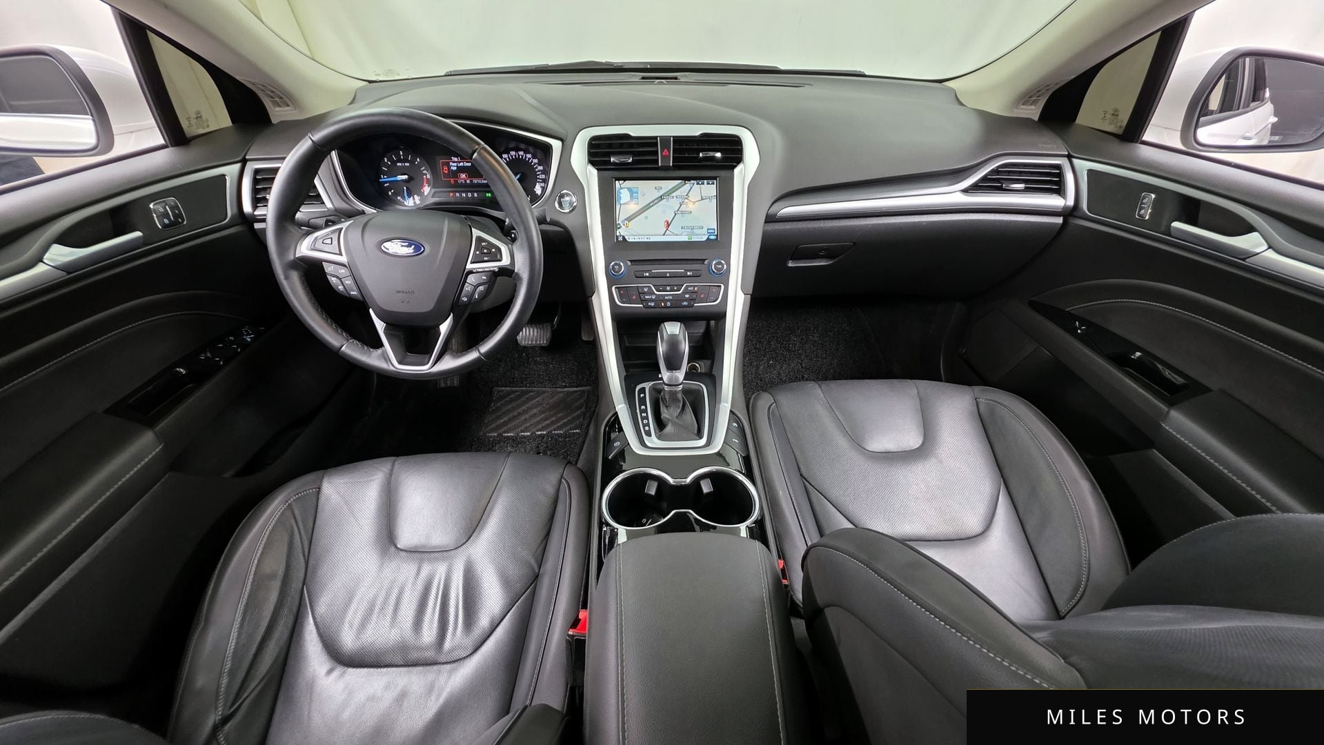 Ford Mondeo 2015 — миниатюра 7