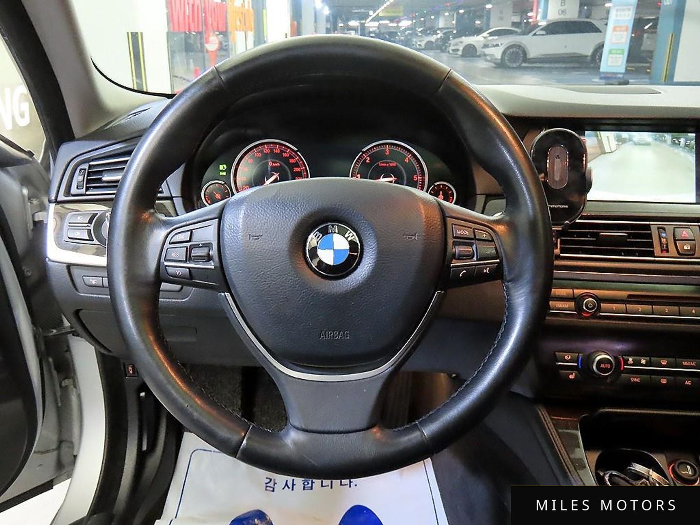 BMW 5 Series (F10) 2014 — миниатюра 11