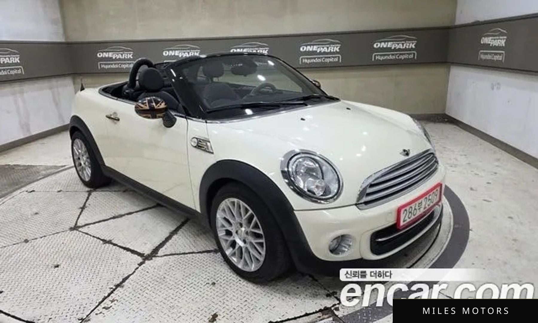 MINI 쿠퍼 로드스터 2012 — миниатюра 17
