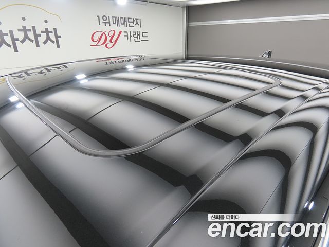 Лексус LS500h 2018 — миниатюра 19