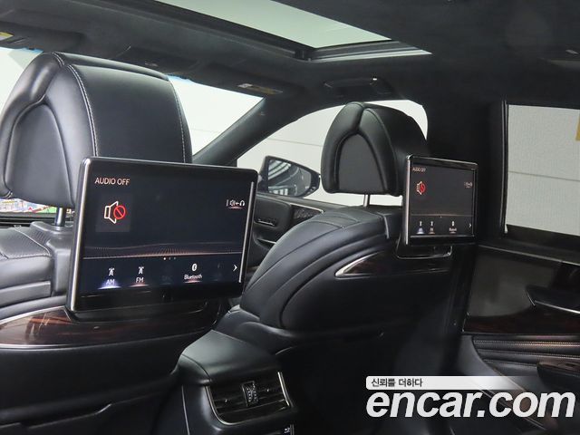 Лексус LS500h 2018 — миниатюра 20