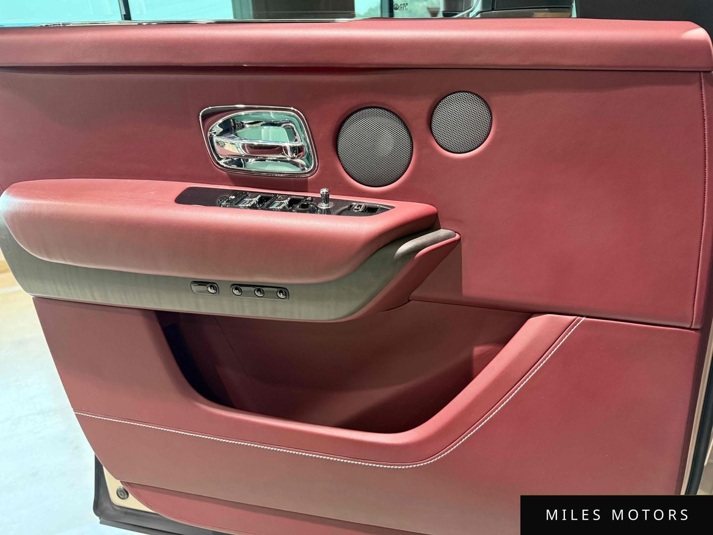 Rolls-Royce 컬리넌 2021 — миниатюра 12