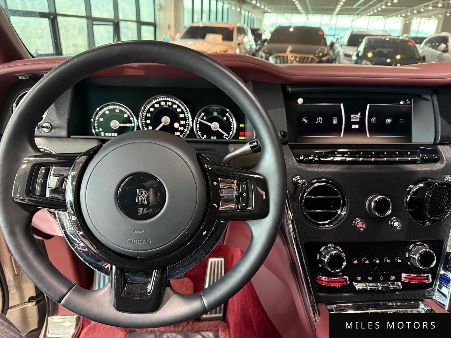 Rolls-Royce 컬리넌 2021 — миниатюра 16