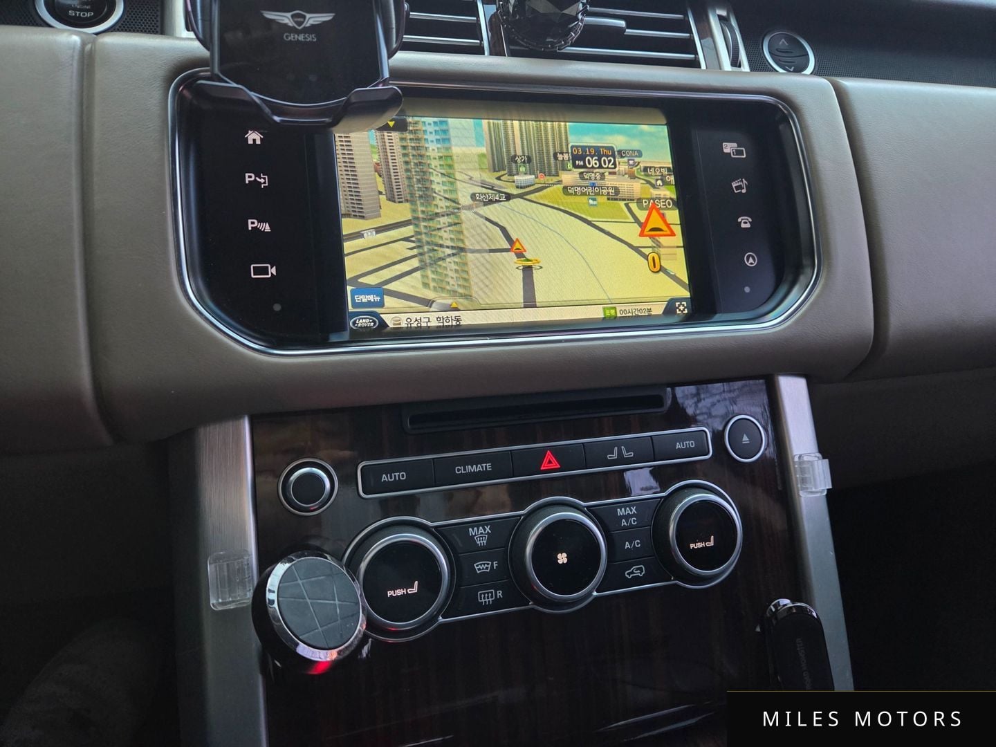 Land Rover Range Rover 2016 — миниатюра 10