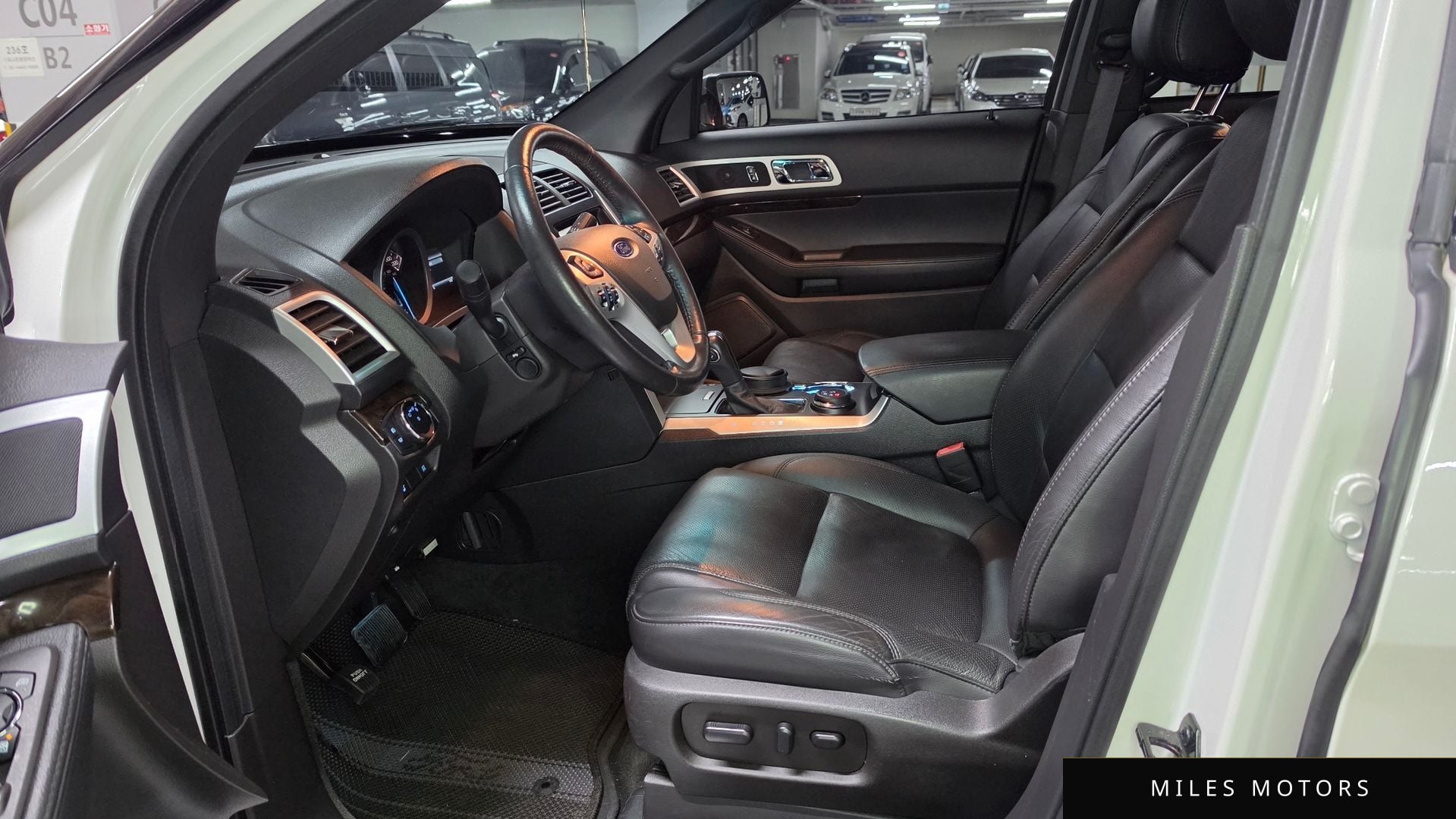 Ford Explorer 2015 — миниатюра 10