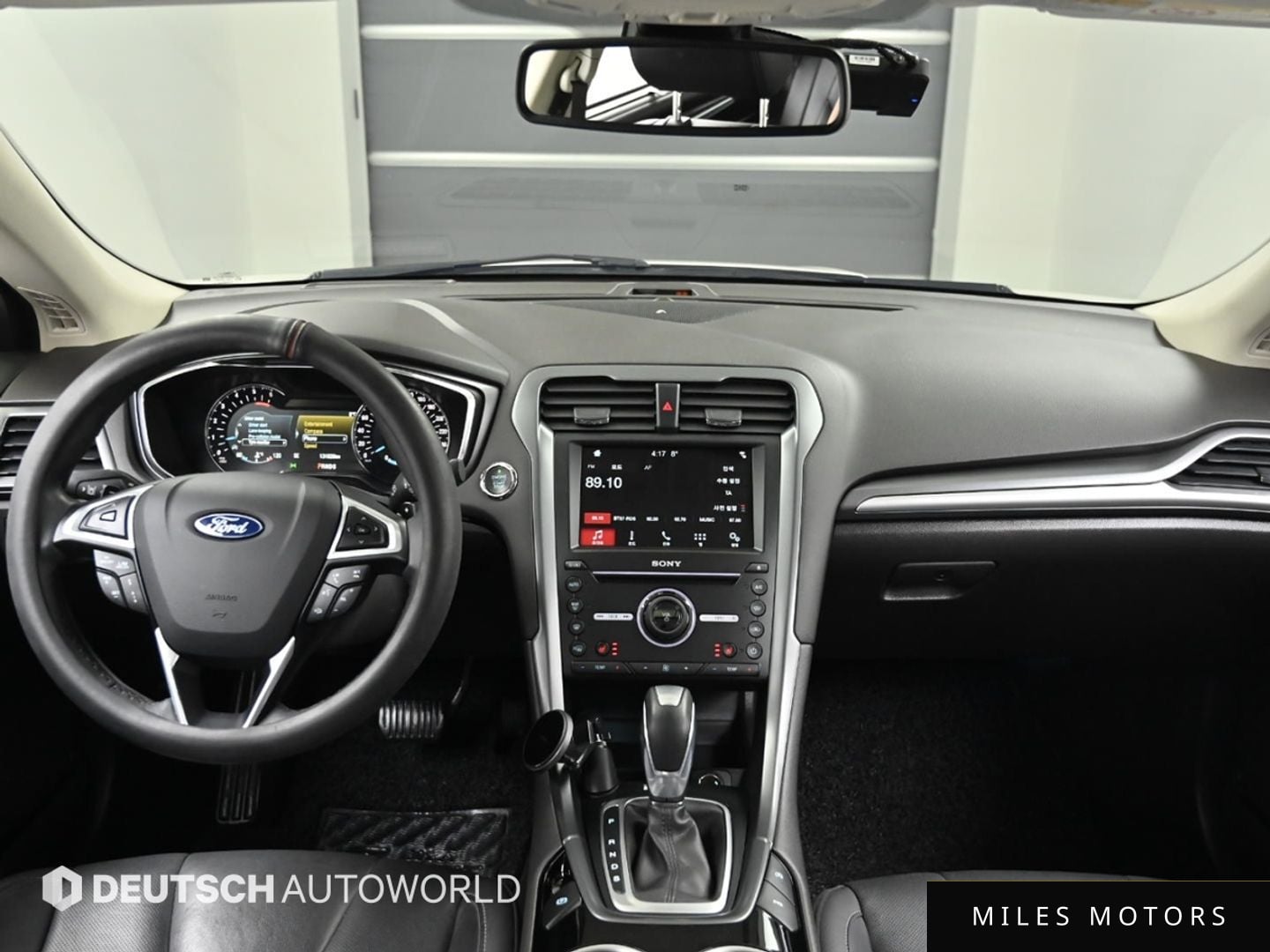 Ford Mondeo 2017 — миниатюра 7