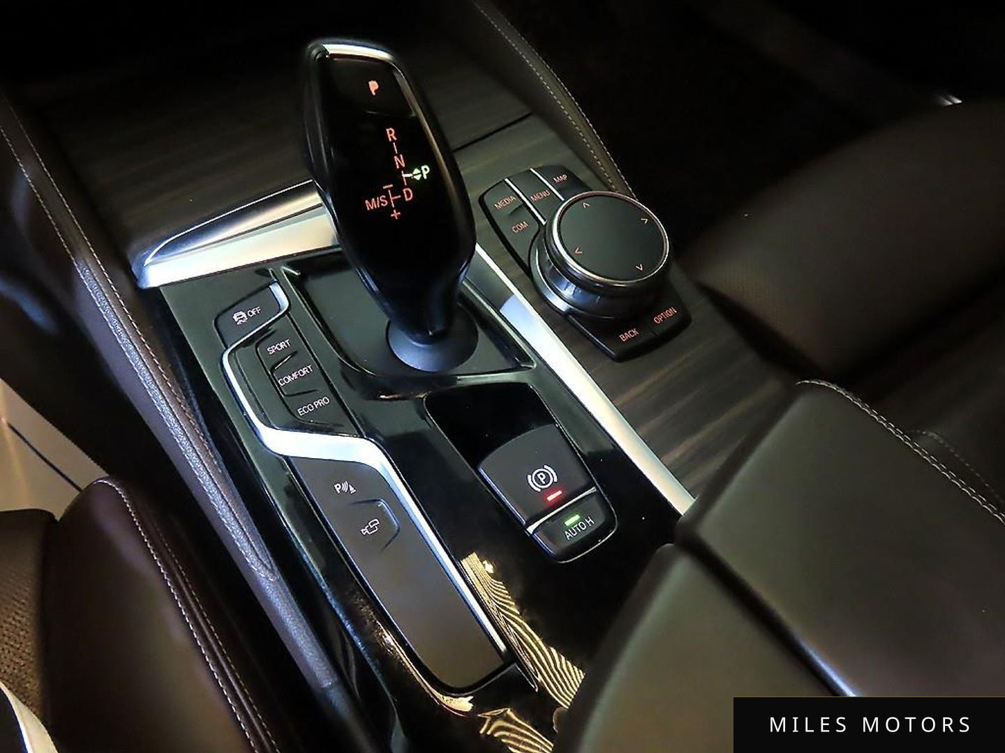 BMW 5 Series (G30) 2017 — миниатюра 12