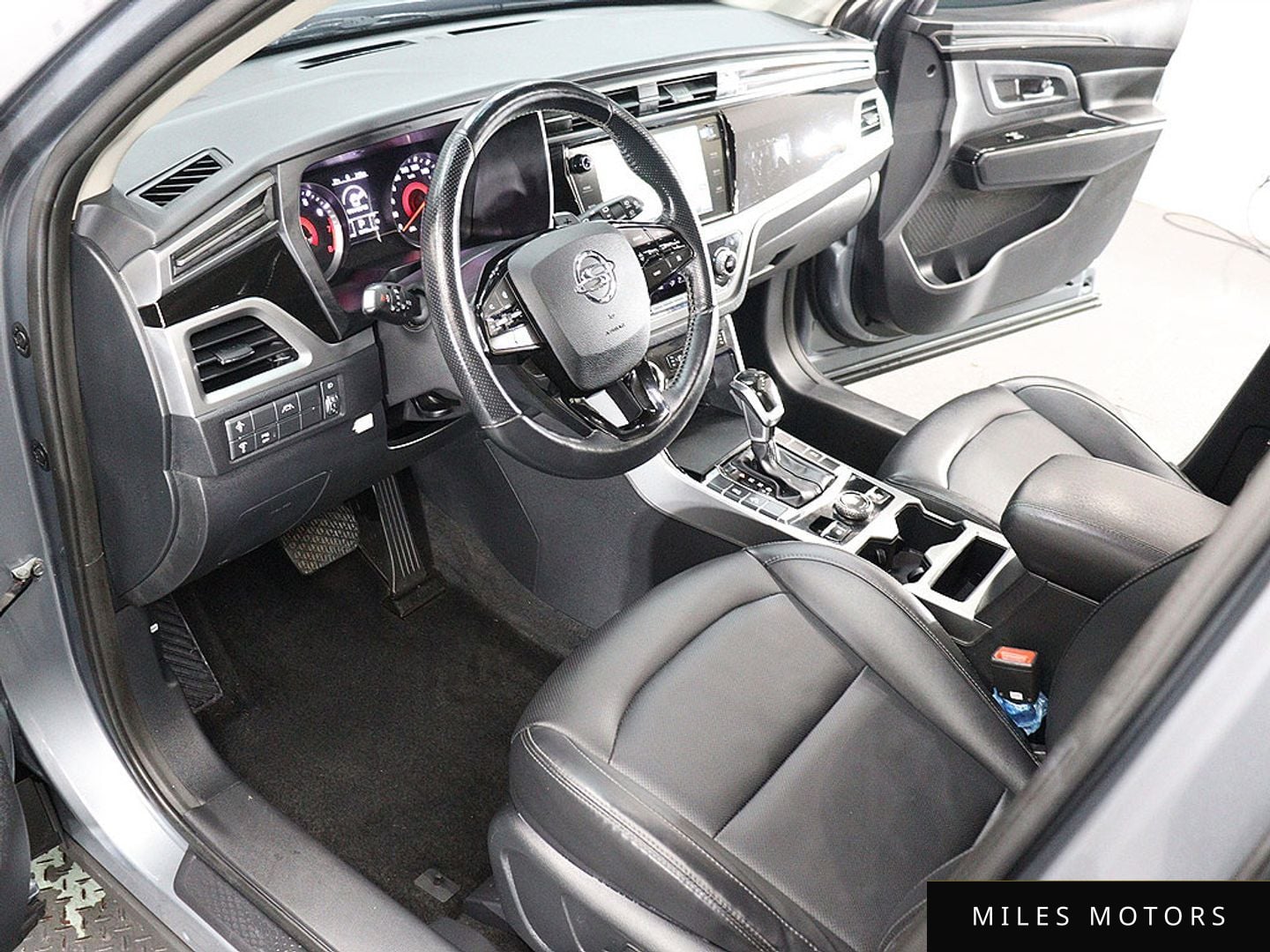 KG Mobility Beautiful Korando 2022 — миниатюра 10