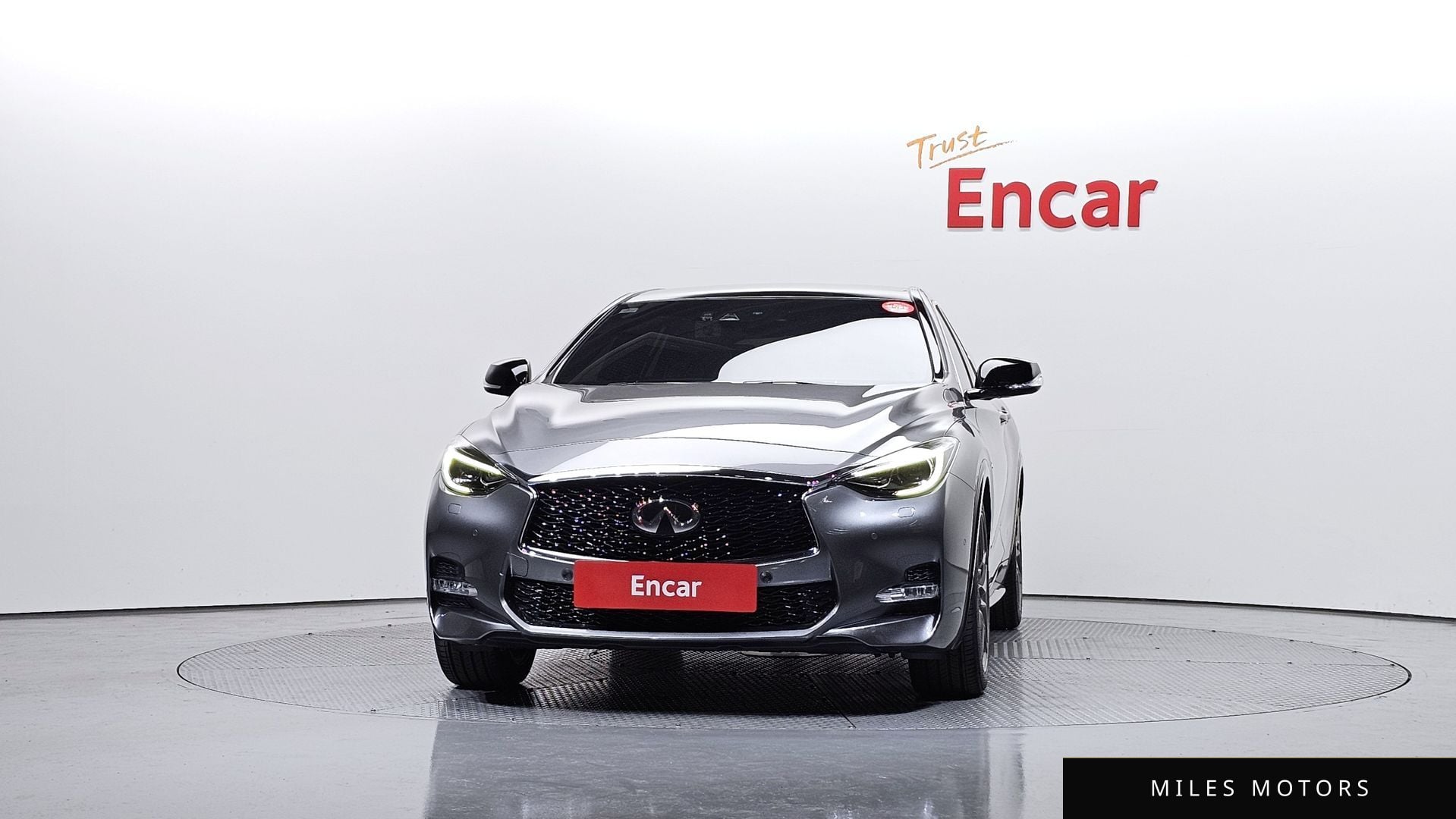 Infiniti Q30 2017 — миниатюра 3