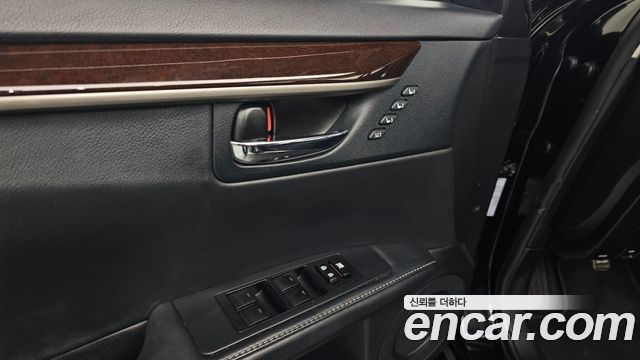 Лексус ES350 2013 — миниатюра 22