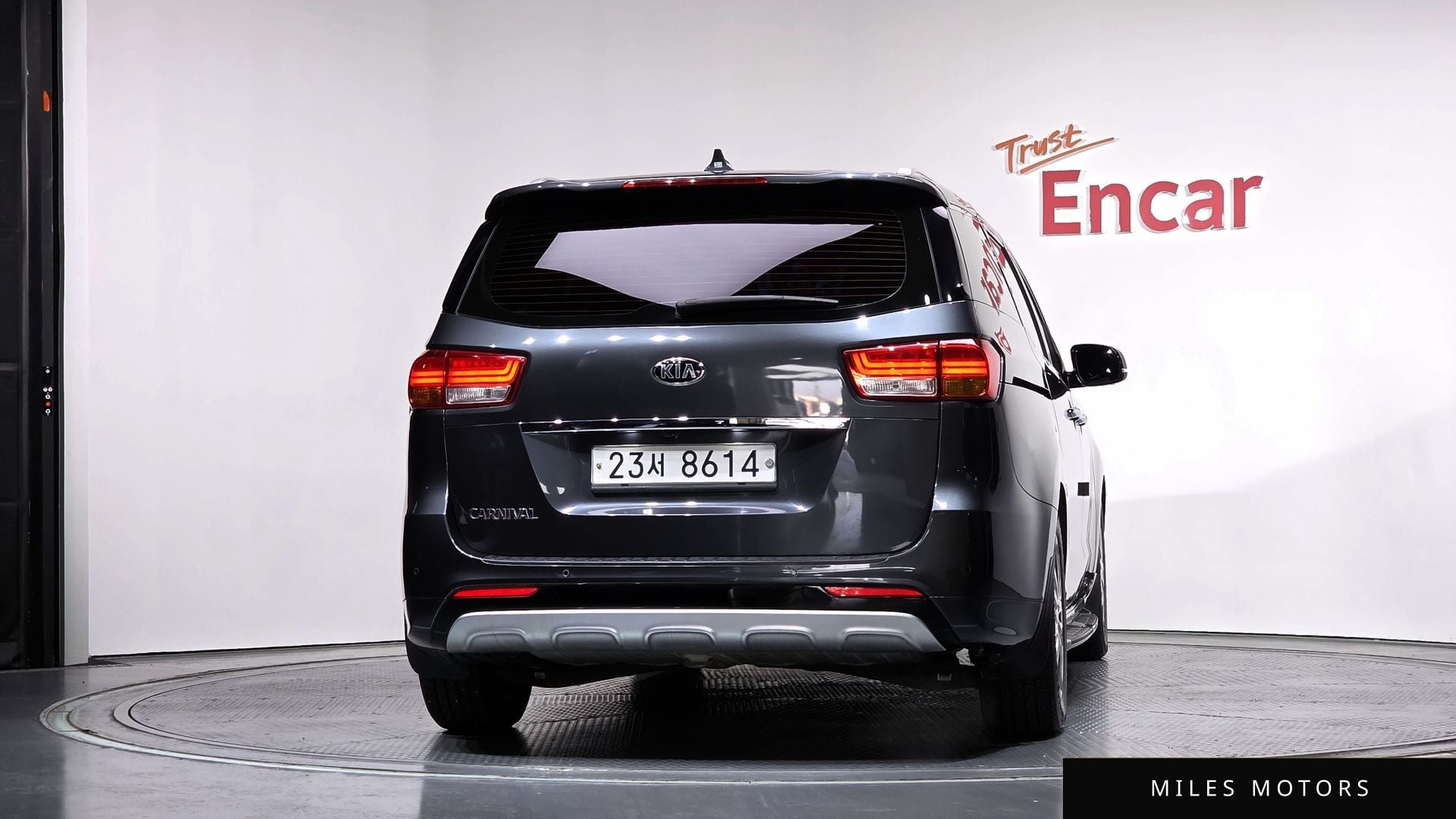 Kia Canival 2018 — миниатюра 4