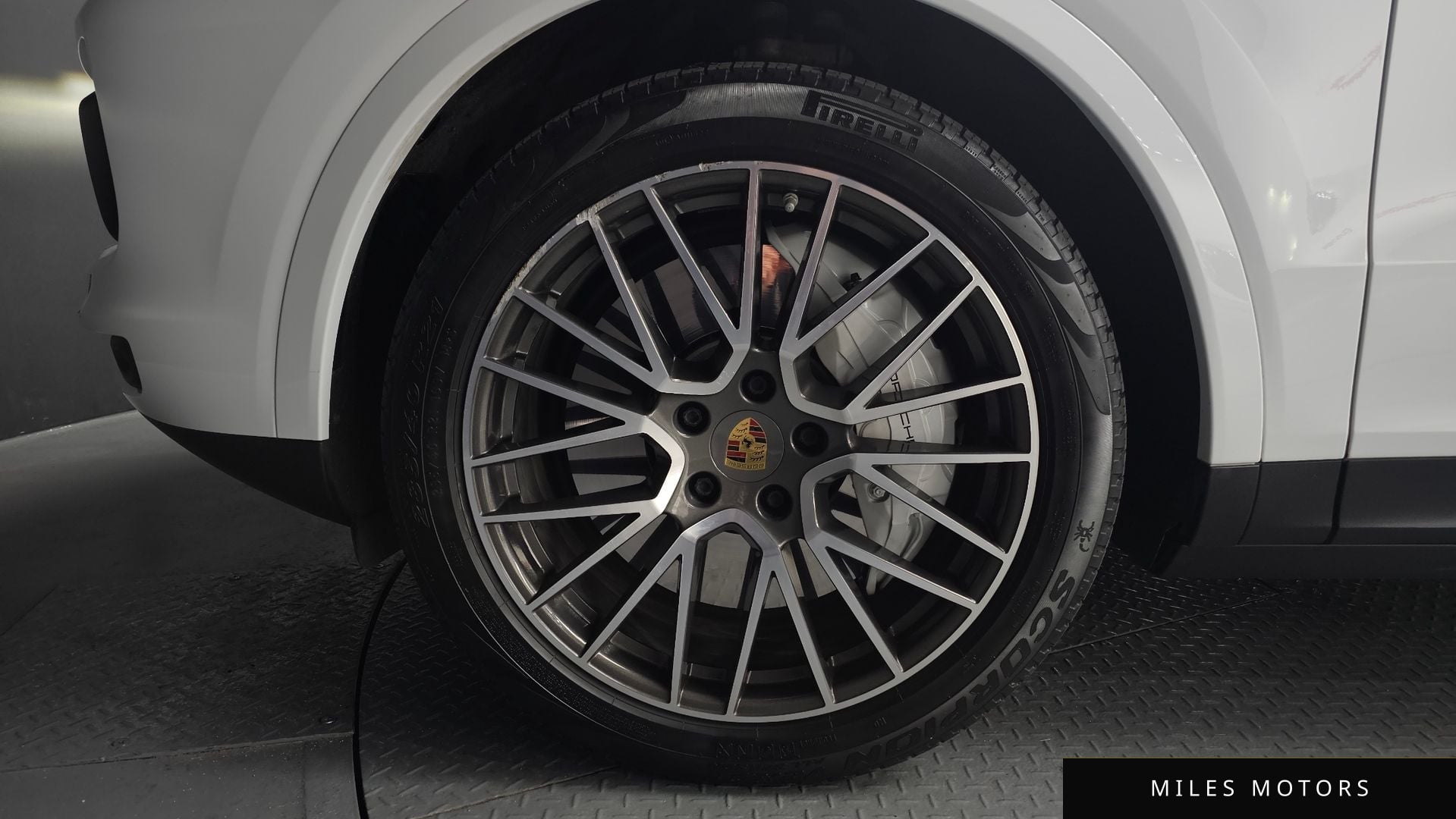 Porsche Cayenne 2019 — миниатюра 5
