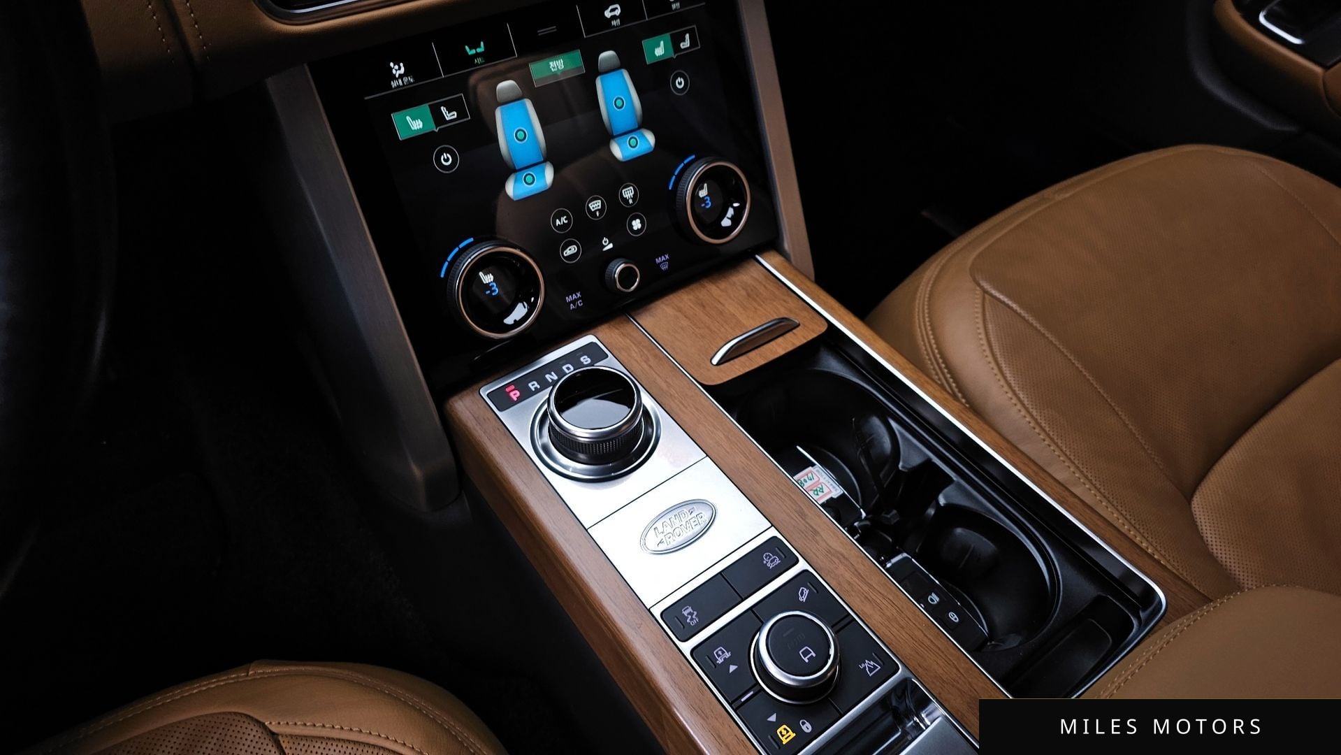 Land Rover Range Rover 2021 — миниатюра 9