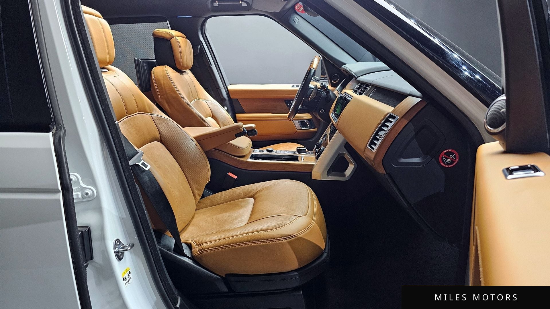 Land Rover Range Rover 2021 — миниатюра 10