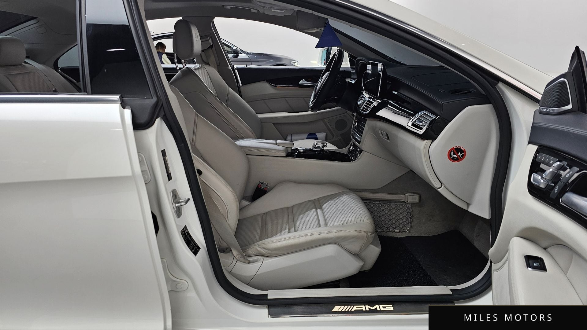 Mercedes-Benz CLS-Class W218 2015 — миниатюра 11
