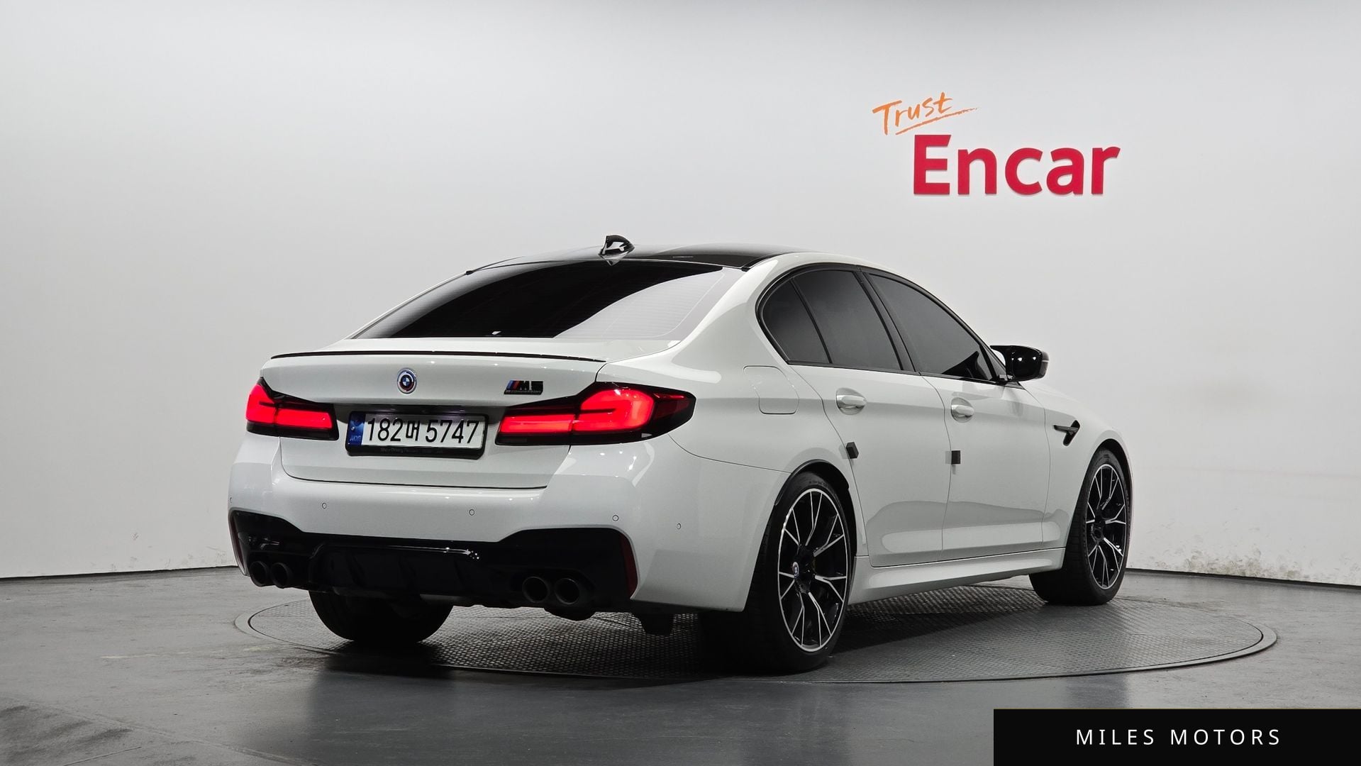 BMW M5 (F90) 2023 — миниатюра 2