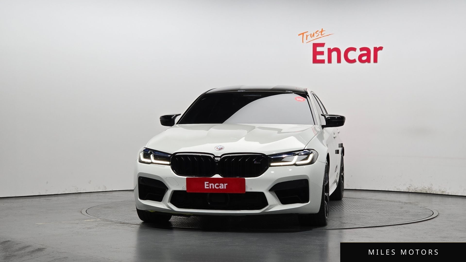 BMW M5 (F90) 2023 — миниатюра 3