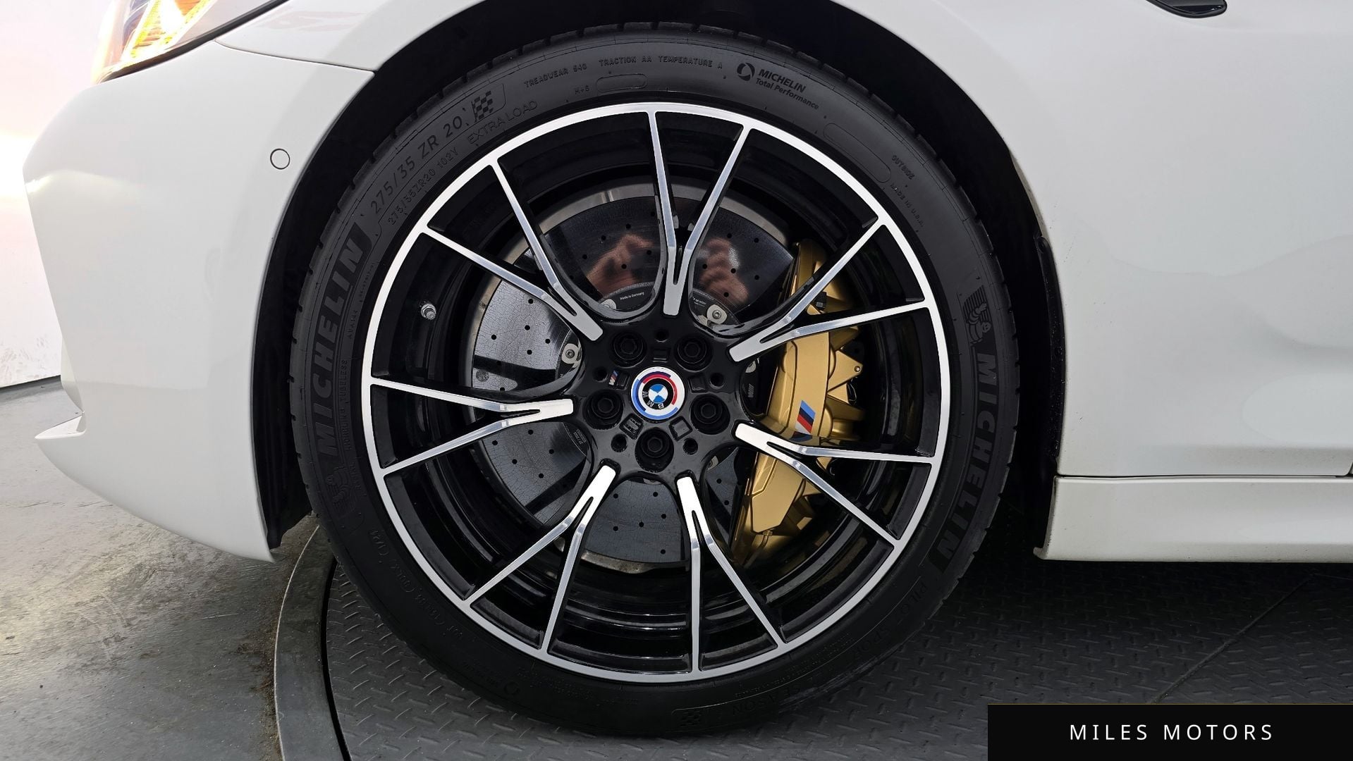 BMW M5 (F90) 2023 — миниатюра 5
