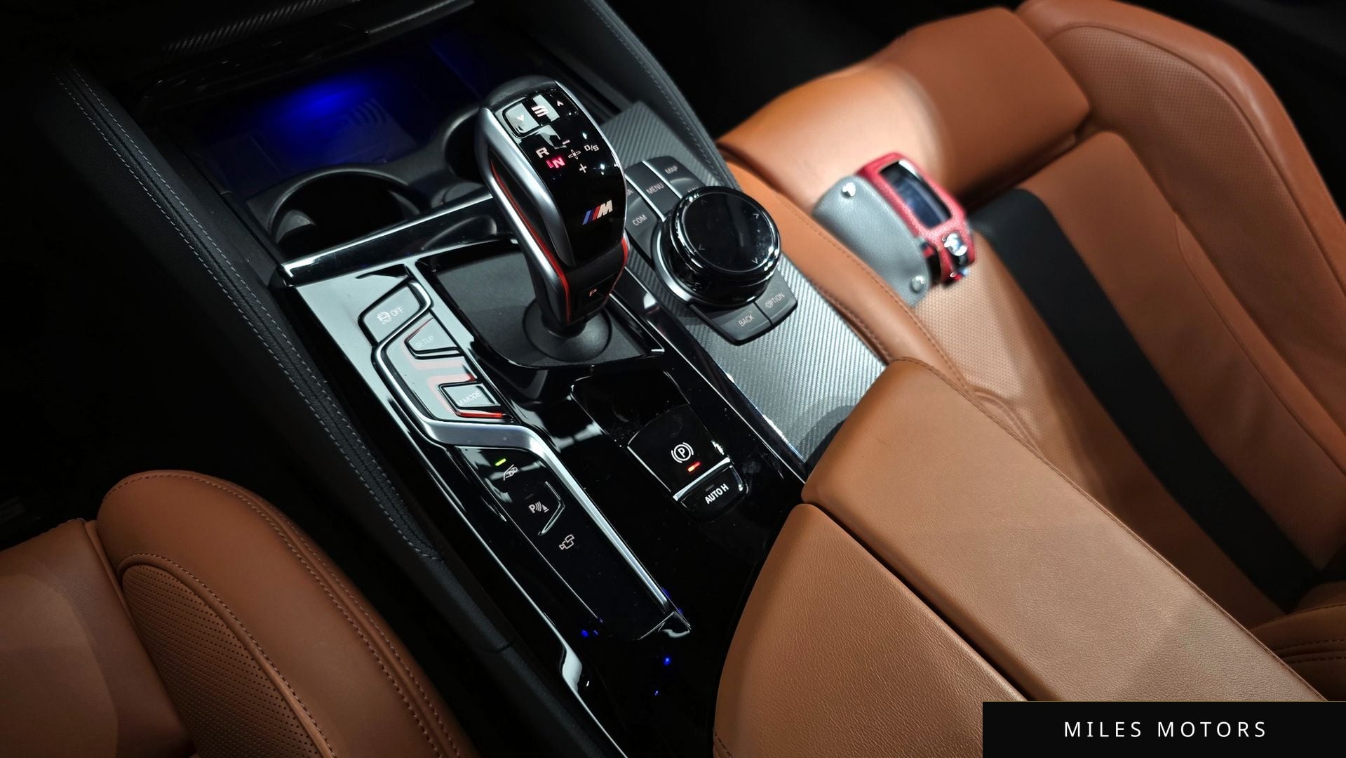 BMW M5 (F90) 2023 — миниатюра 9