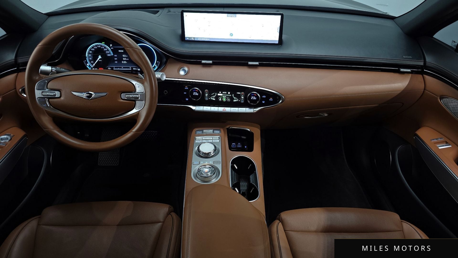 Genesis GV70 2021 — миниатюра 7