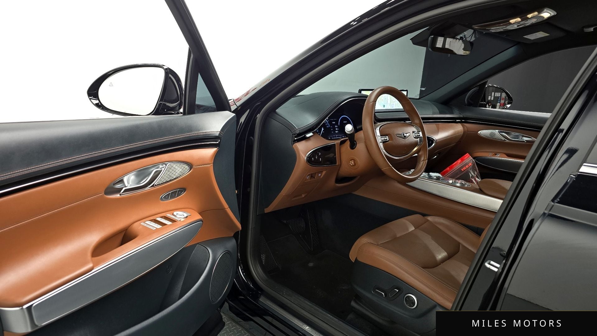 Genesis GV70 2021 — миниатюра 11