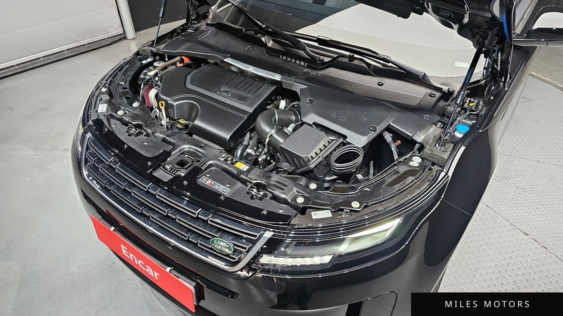 Land Rover Range Rover Evoque 2025 — миниатюра 6