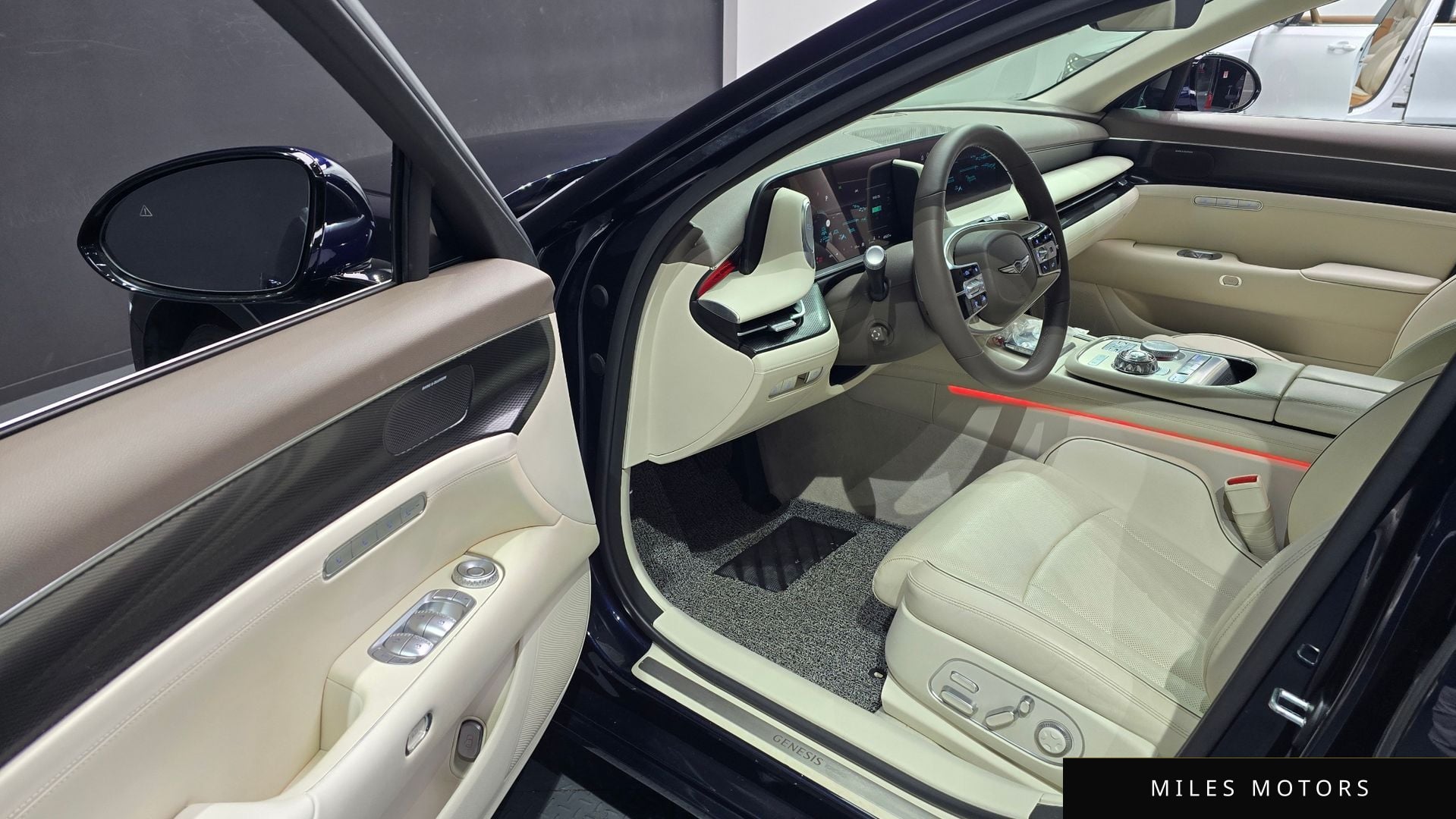 Genesis G90 (RS4) 2023 — миниатюра 11