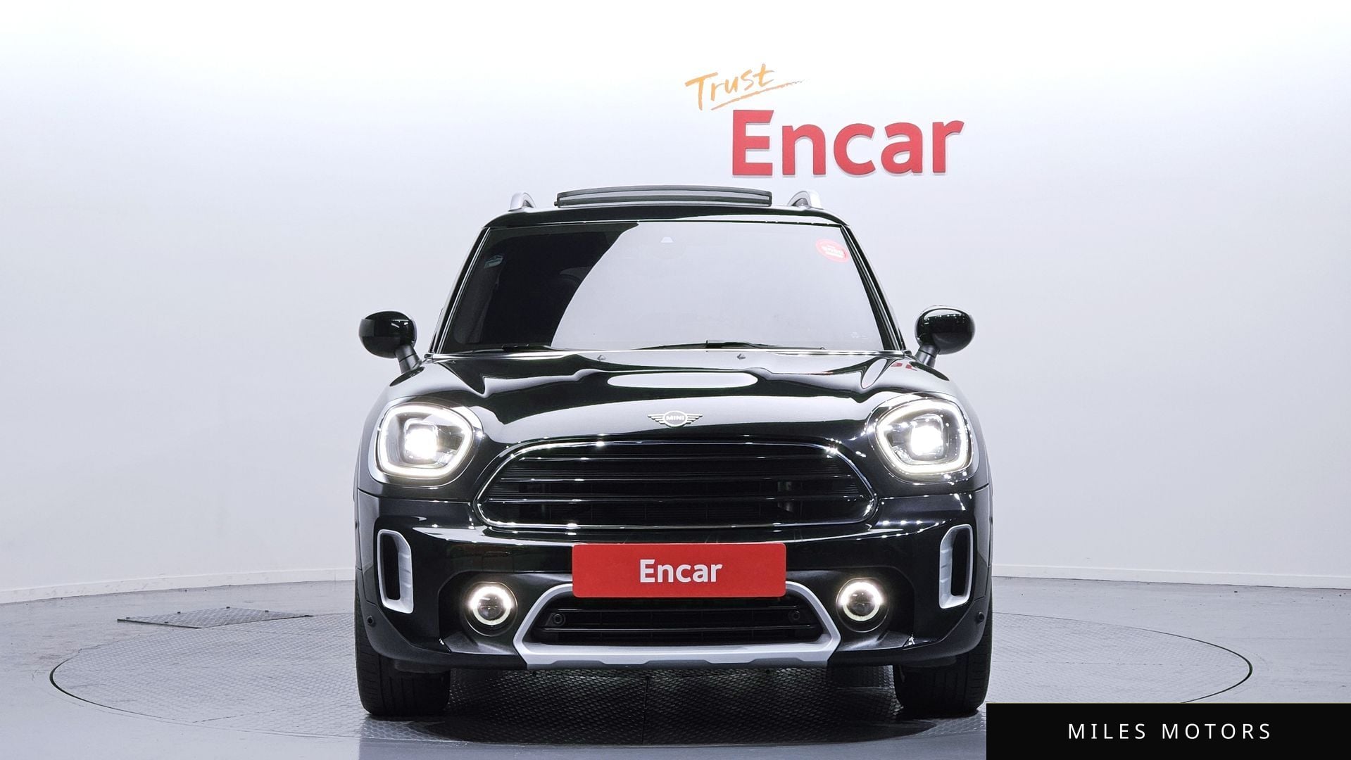 MINI 쿠퍼 컨트리맨 2023 — миниатюра 3